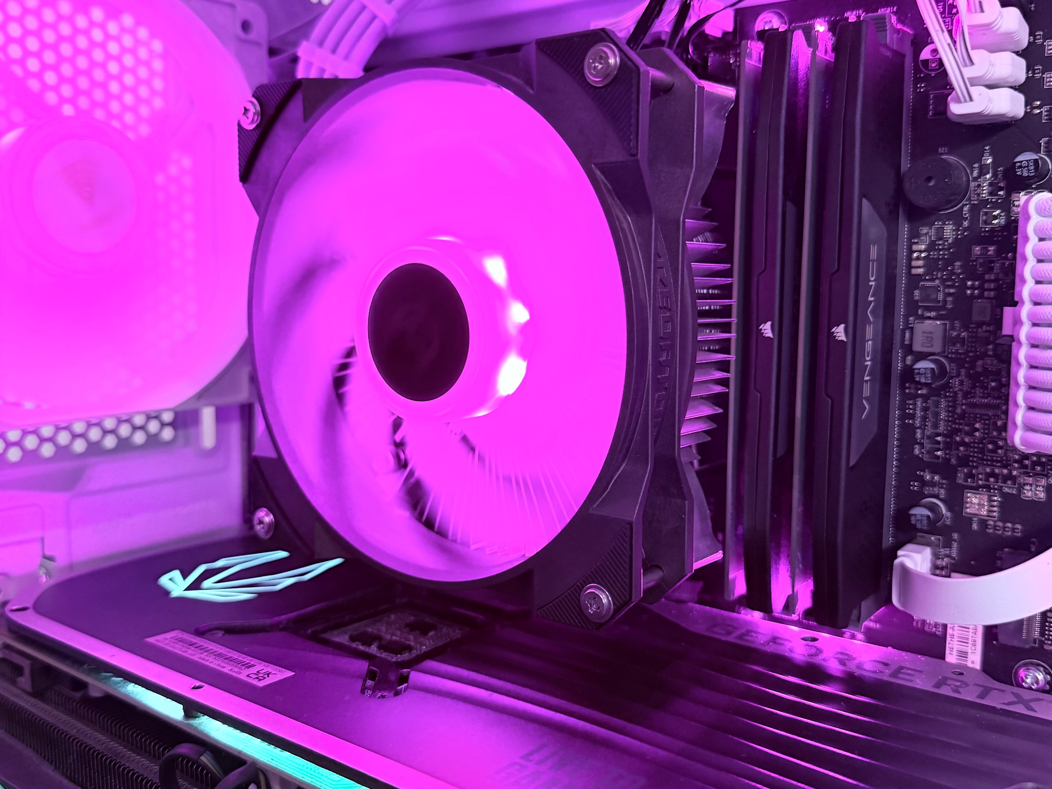 ❄️"Artic Tide "❄️| 4k Gaming | RTX 4070 Ti AMP Extreme  | i7 12700F | 32B DDR5 Ram | 1TB Storage