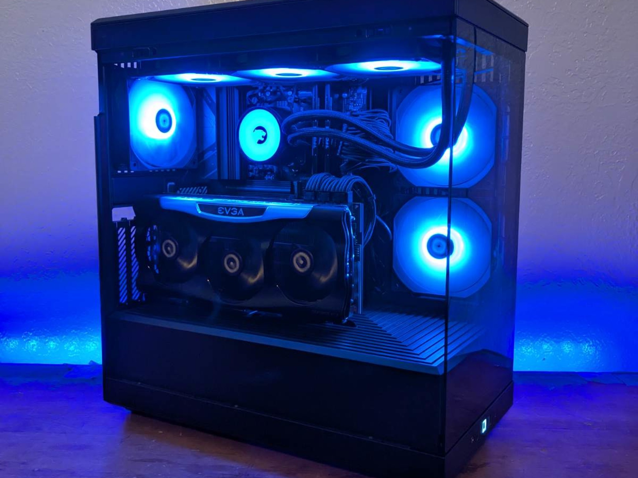 🔥RTX 3080 Ti, Ryzen 7 7700, 2 TB NVME SSD, 32 GB DDR5