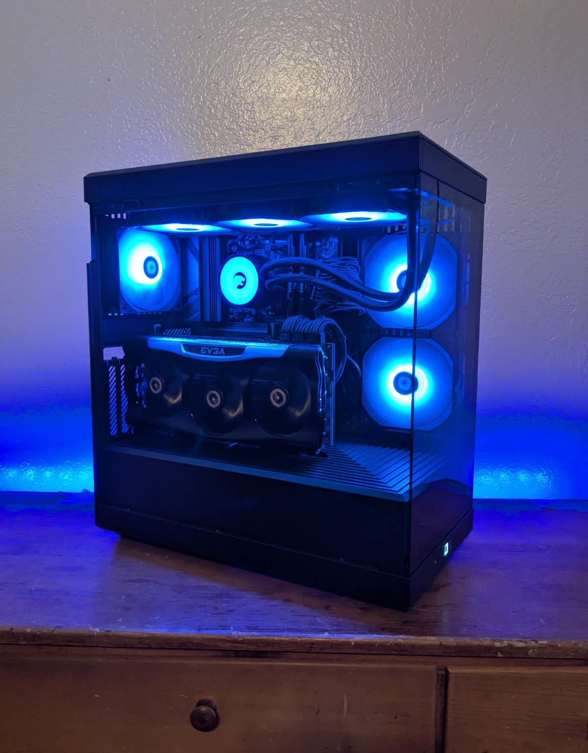 🔥RTX 3080 Ti, Ryzen 7 7700, 2 TB NVME SSD, 32 GB DDR5