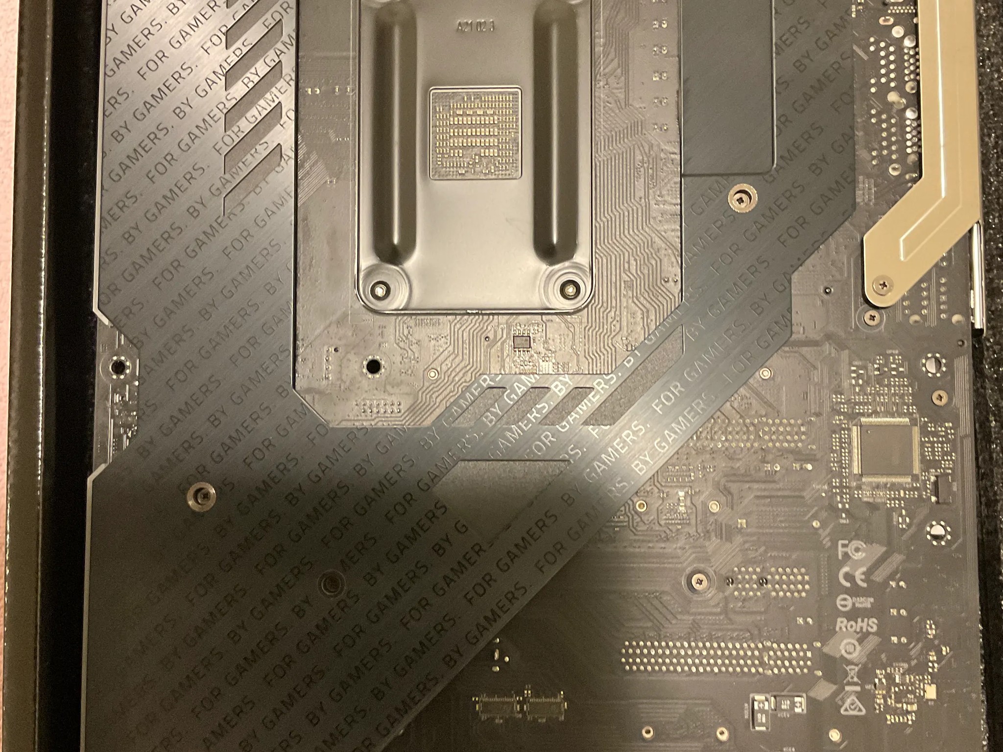 ASRock X570 Taichi Razer Edition Motherboard|Ryzen 9 5950X CPU|Crucial Ballistix DDR4 64GB kit