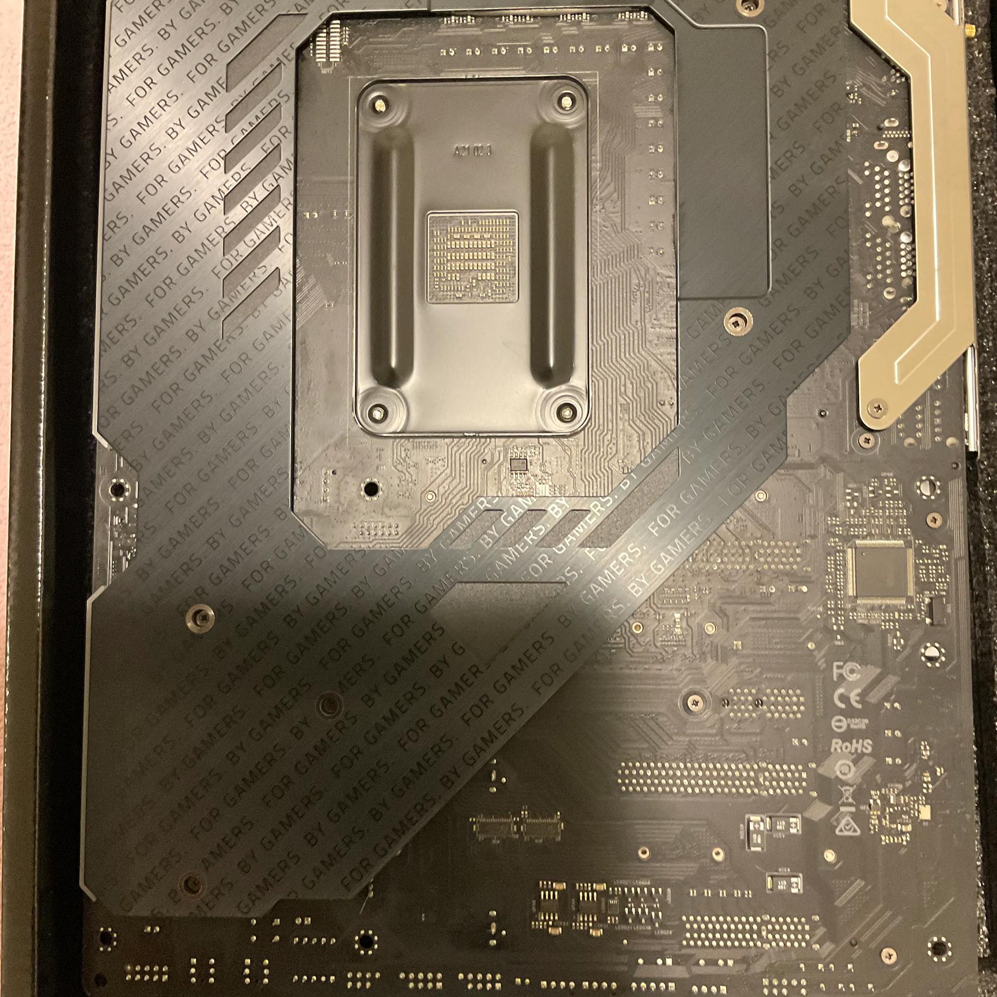 ASRock X570 Taichi Razer Edition Motherboard|Ryzen 9 5950X CPU|Crucial Ballistix DDR4 64GB kit