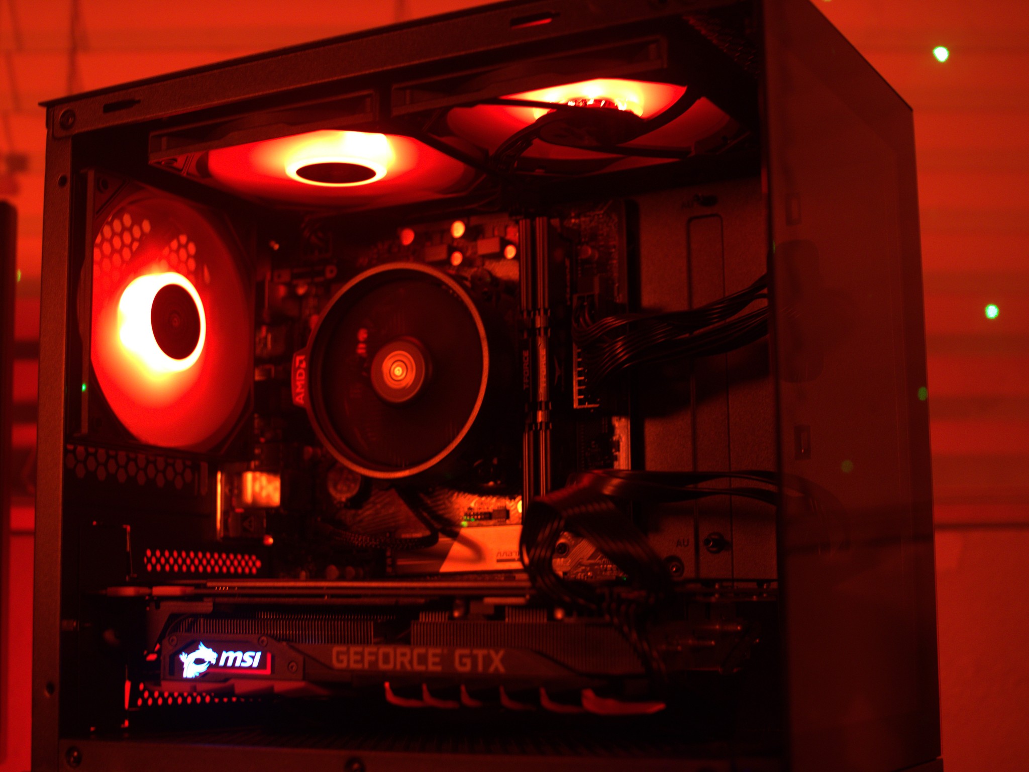 Ryzen 5 3600 & MSI 1080 Ti Custom Gaming PC - Red Samurai 🥷🏻🔴