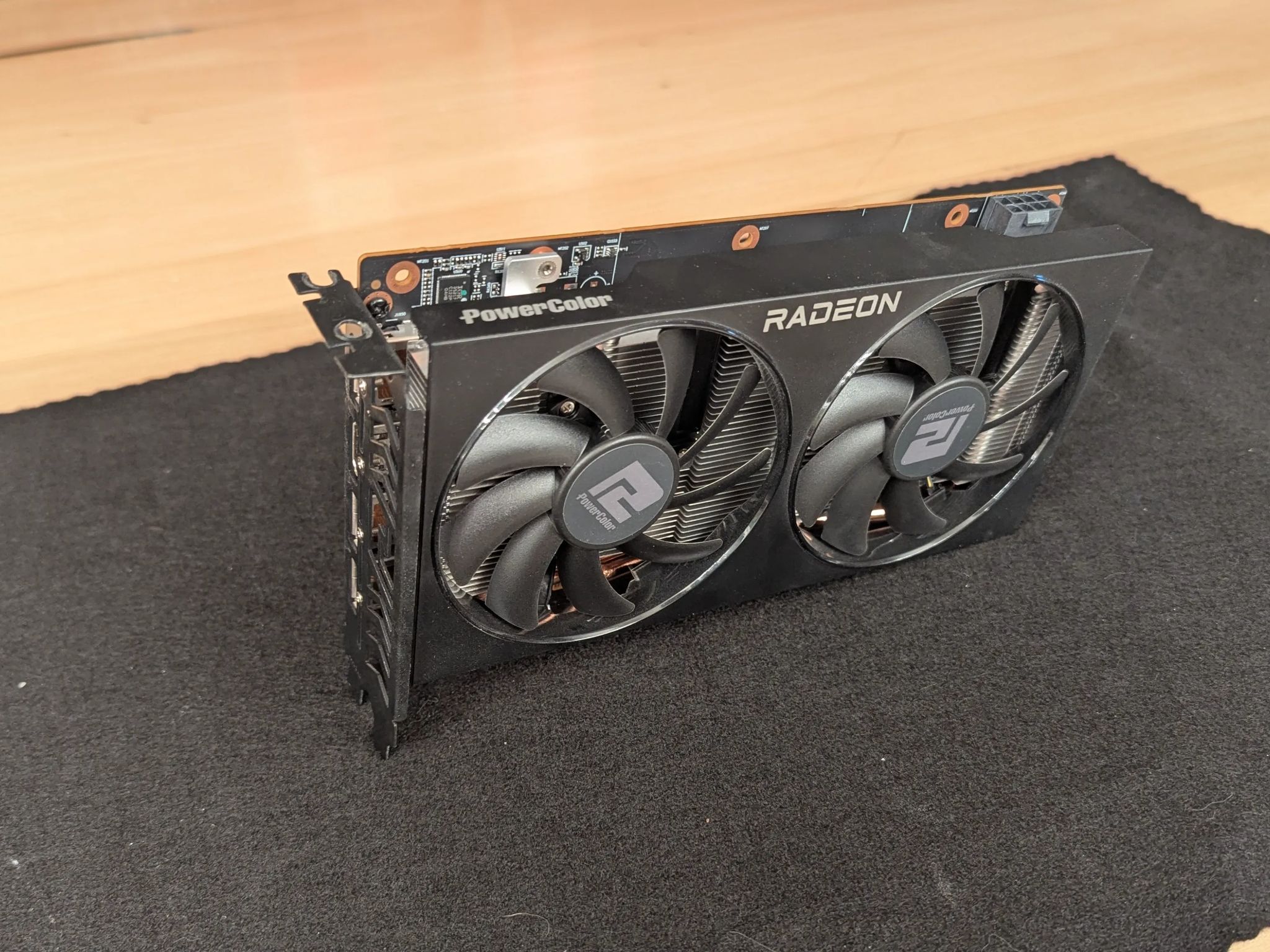 🔥 PowerColor Radeon RX 6600 – 1080p Gaming | Efficient & Powerful 🎮