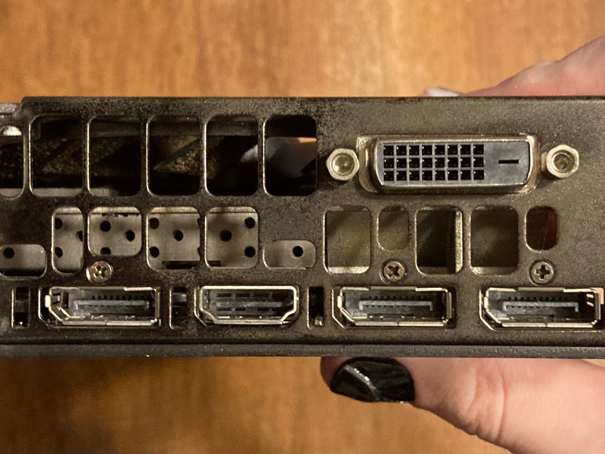 EVGA GTX 1080 Ti FTW3 11GB RGB Graphics Card (READ - BENT I/O BRACKET)