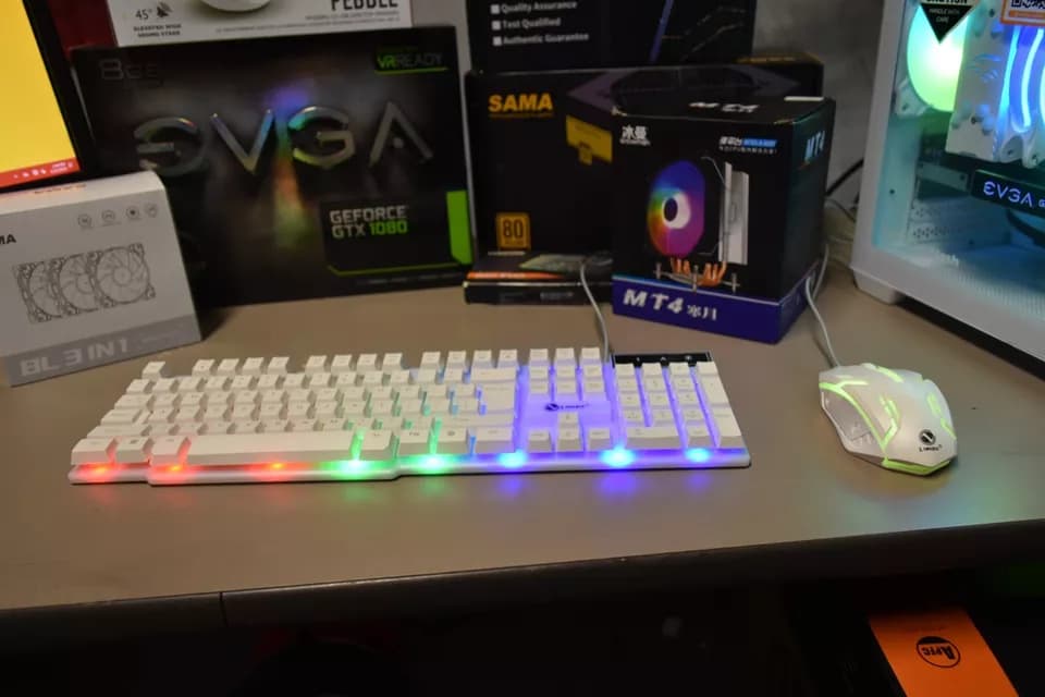 Gaming PC Intel Xeon 2680V4 32GB of Ram GPU GTX1080 Samsung 500GB M .2 500 GBHHD