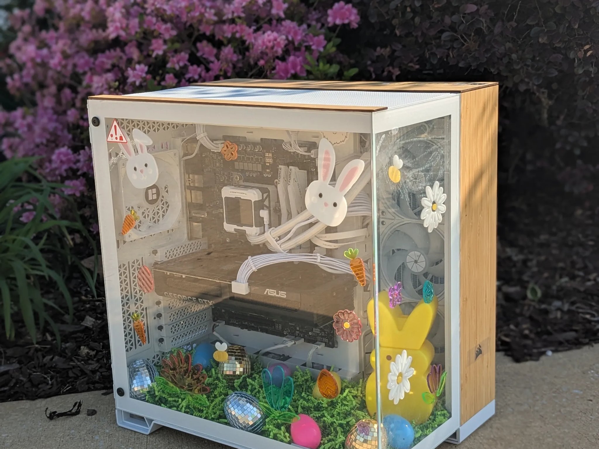 Eggcelent 4K Gaming/Streaming PC | i7-14700KF, RTX 5070, 2TB NVME, 32GB DDR5, Liquid Cooled
