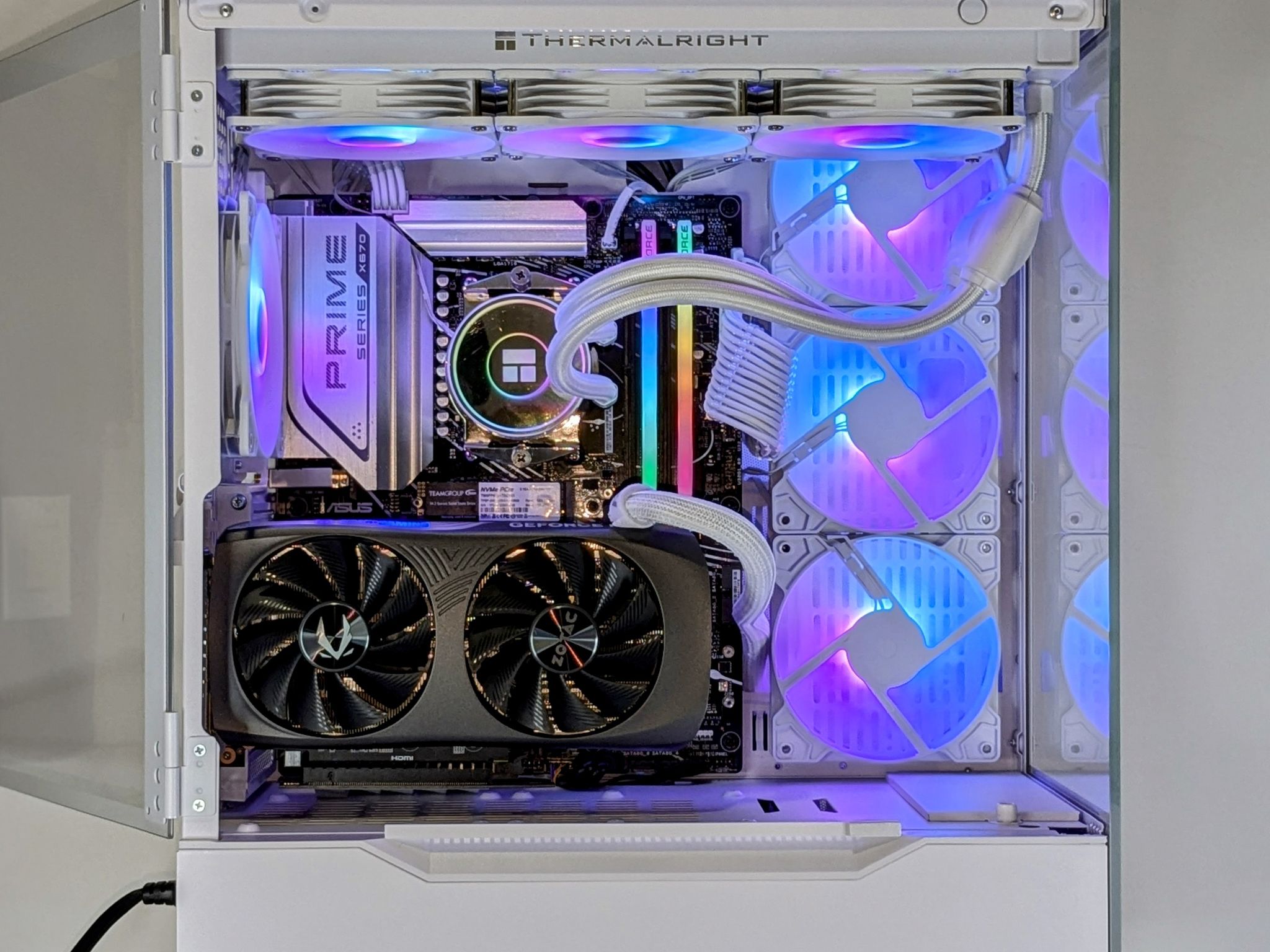 🔥1440p-4K Ray-tracing Gaming Beast⚪️RTX 4070 SUPER⚪️ (AM5)⚪️32GB DDR5 ⚪️1TB NVMe SSD ⚪️Windows 11
