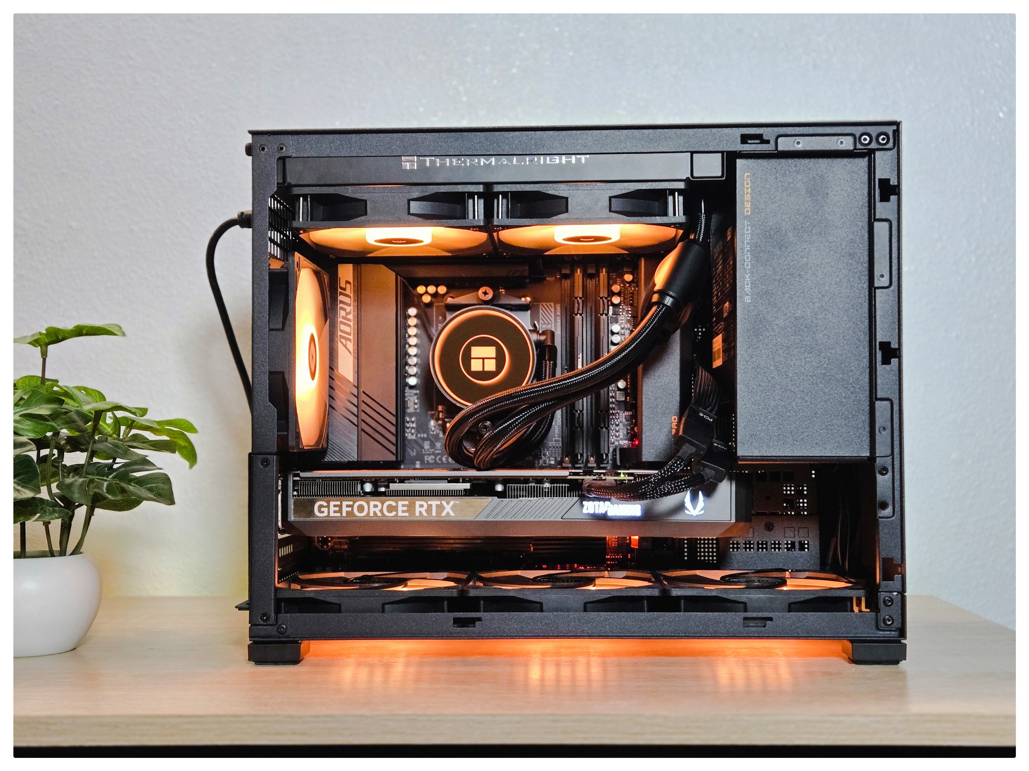 RTX 5070 Ti | Ryzen 7800X3D | 2TB SSD | RGB Gaming PC