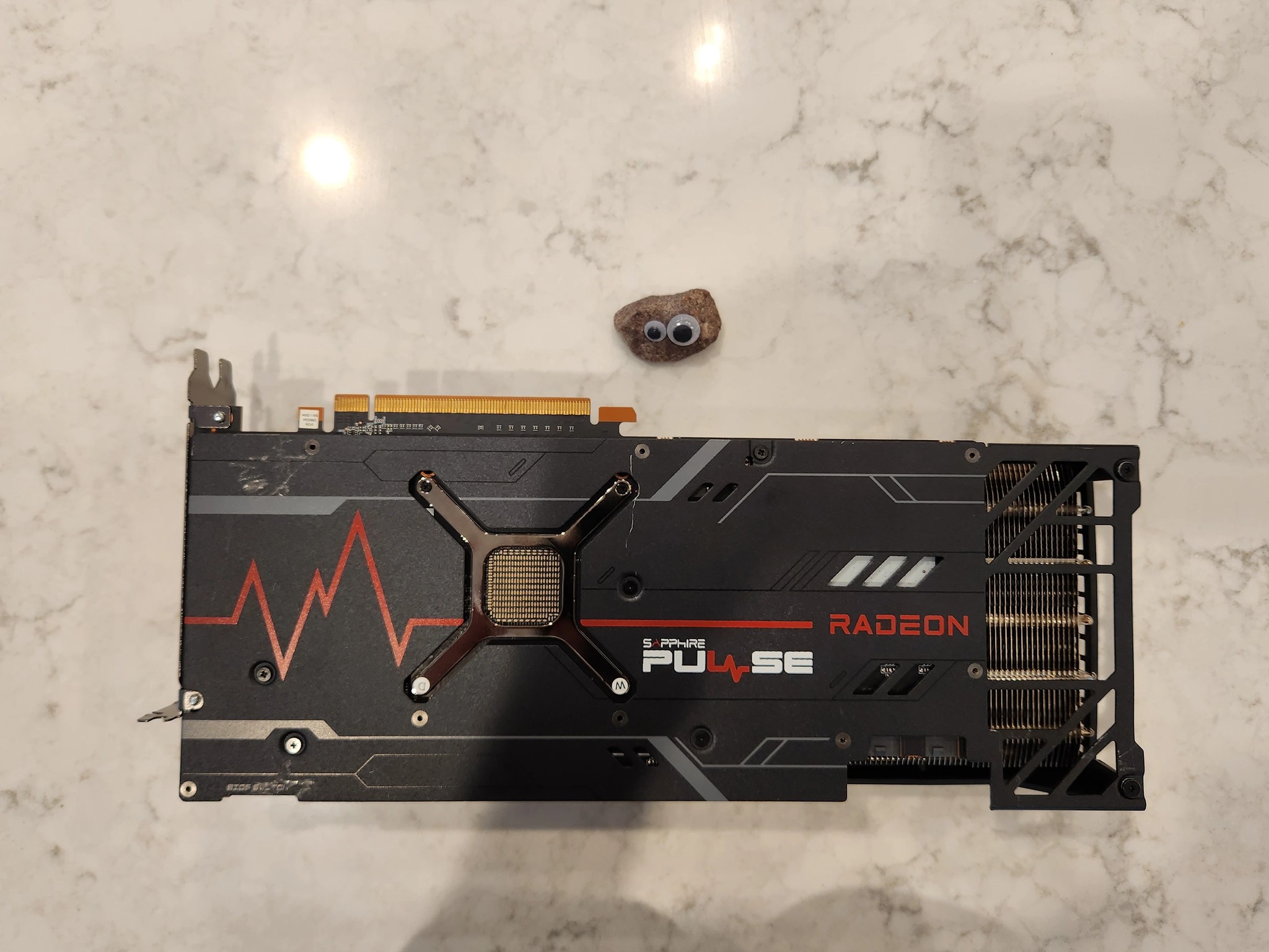 RX 6800XT 16GB (Sapphire Pulse OC) - Used/Scratched