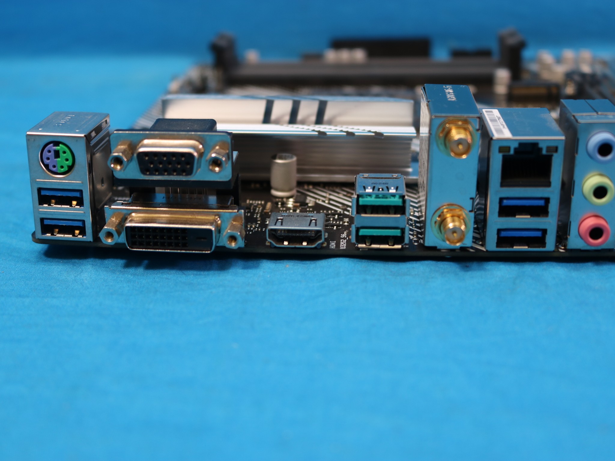 ASUS Prime B550M-A (WI-FI) AMD Socket AM4 DDR4 MicroATX Desktop Motherboard No I/O - 4179137028