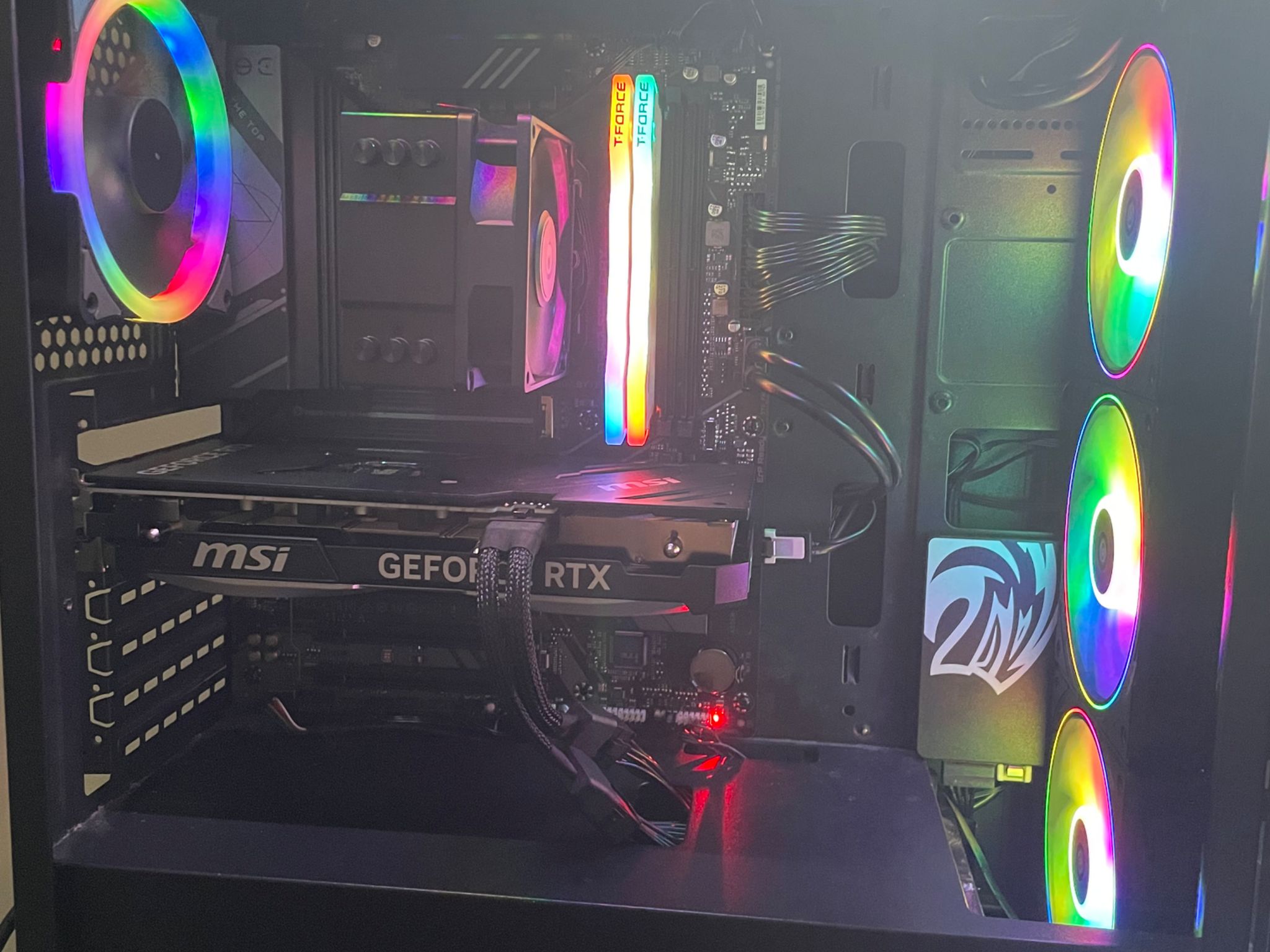 Copy of BRAND NEW GAMING PC (7800x3d 4070 SUPER 4TB SSD 32GB RAM)