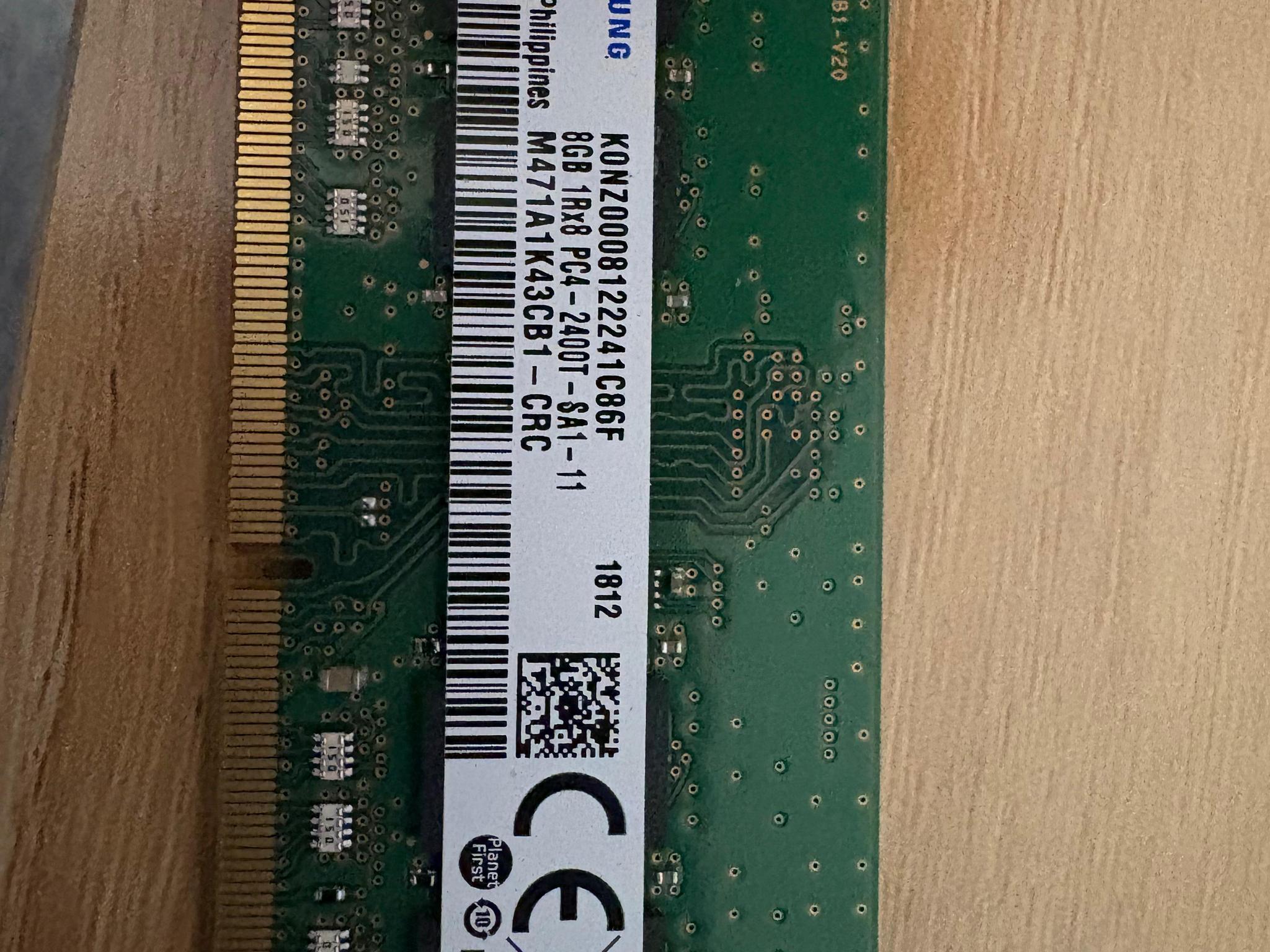 samsung 8GB DDR4-2400 SO-DIMM laptop memory