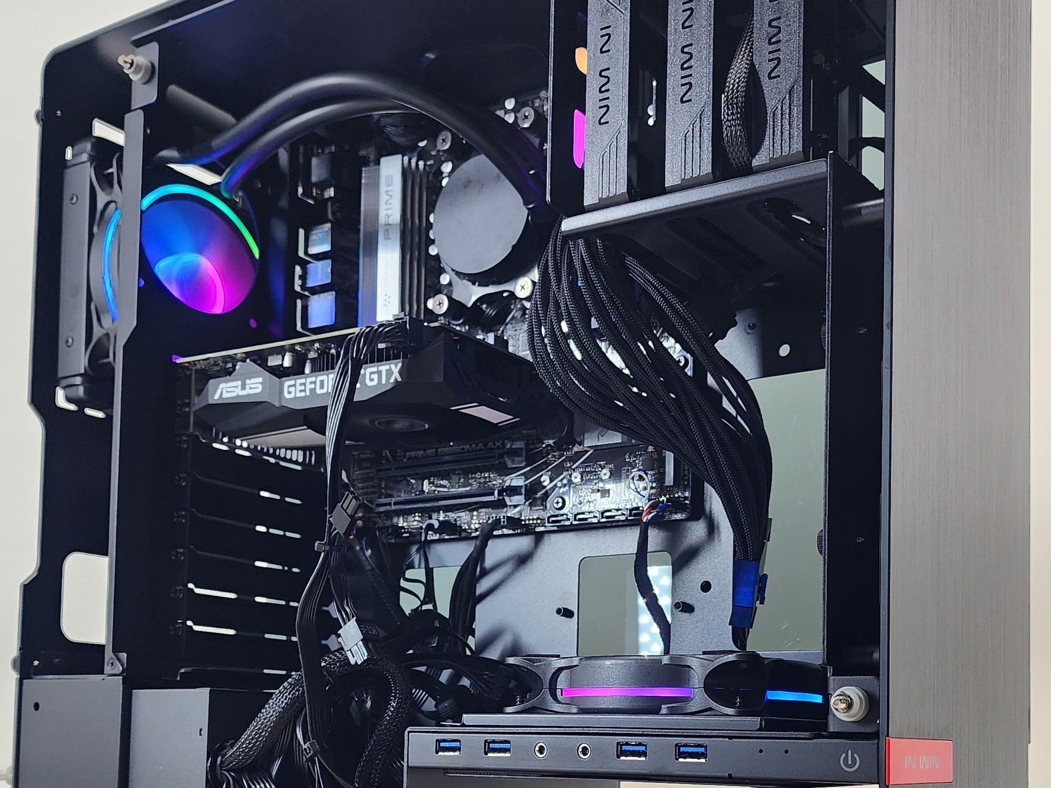 Gaming PC Ryzen 5 7600X 16GB RAM 1TB SSD GTX 1660 SUPER 6GB Windows 11 Computer
