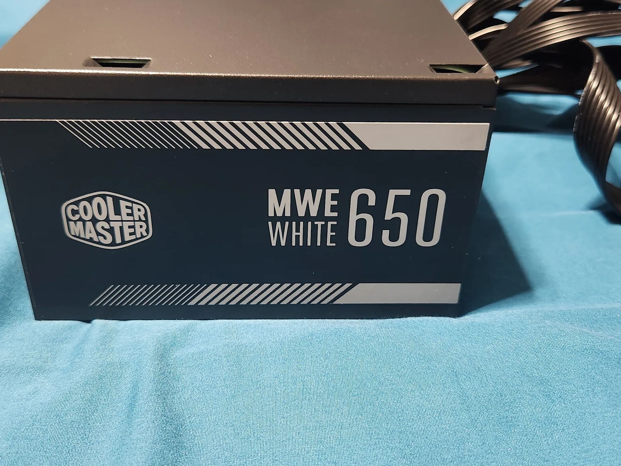 COOLER MASTER MWE 650 80+ PLUS WHITE
