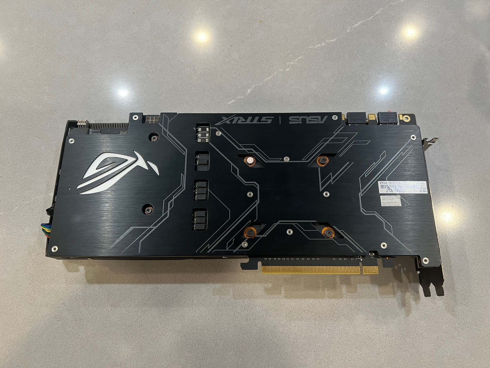 Asus Strix GTX 1070 8GB ROG STRIX - Brand New Fans