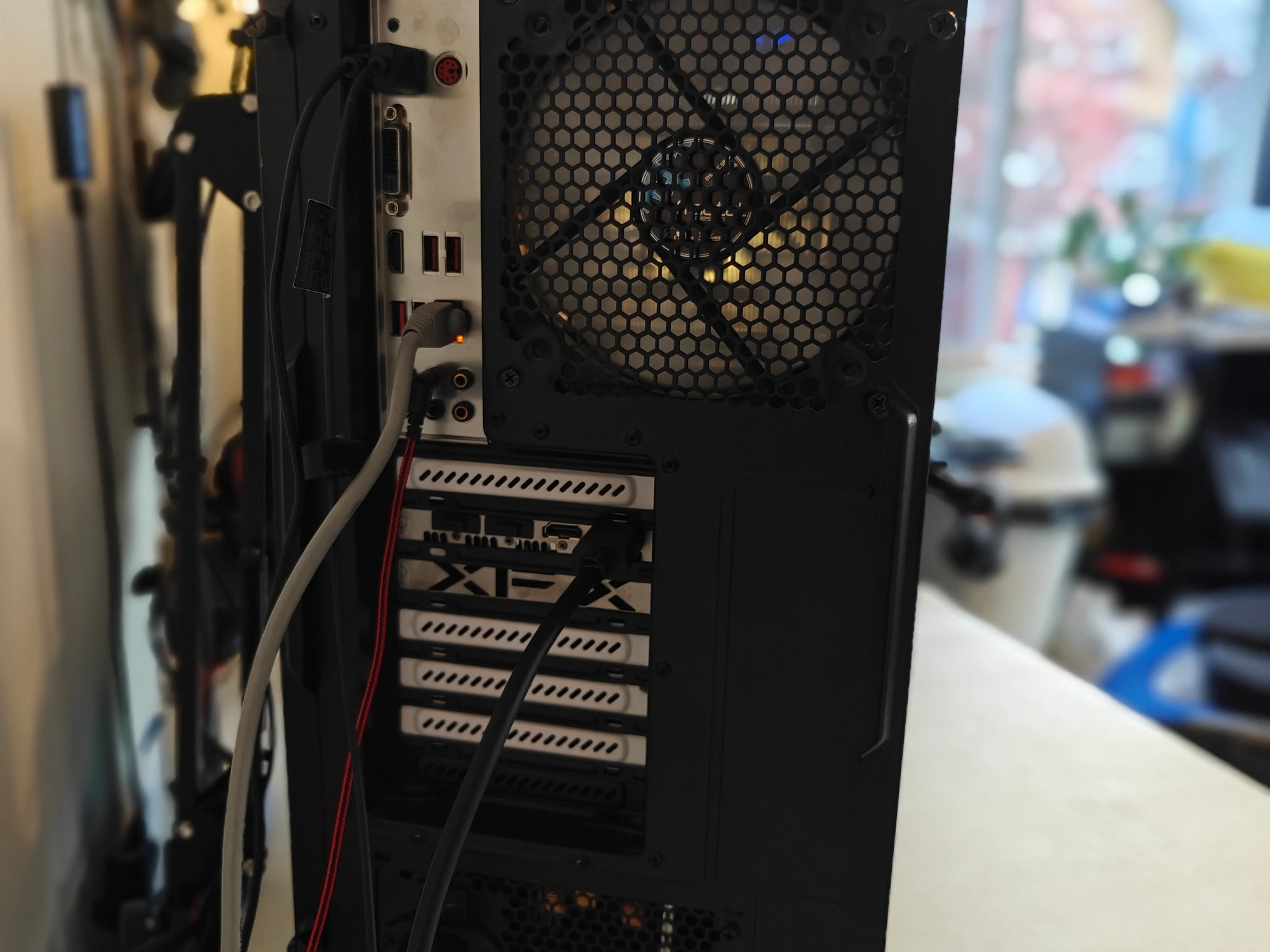 💰🖤🦾🤫 Massive 1080p Value | Ryzen 5 5500 | Radeon RX 6650 XT | Corsair VENGEANCE 32GB