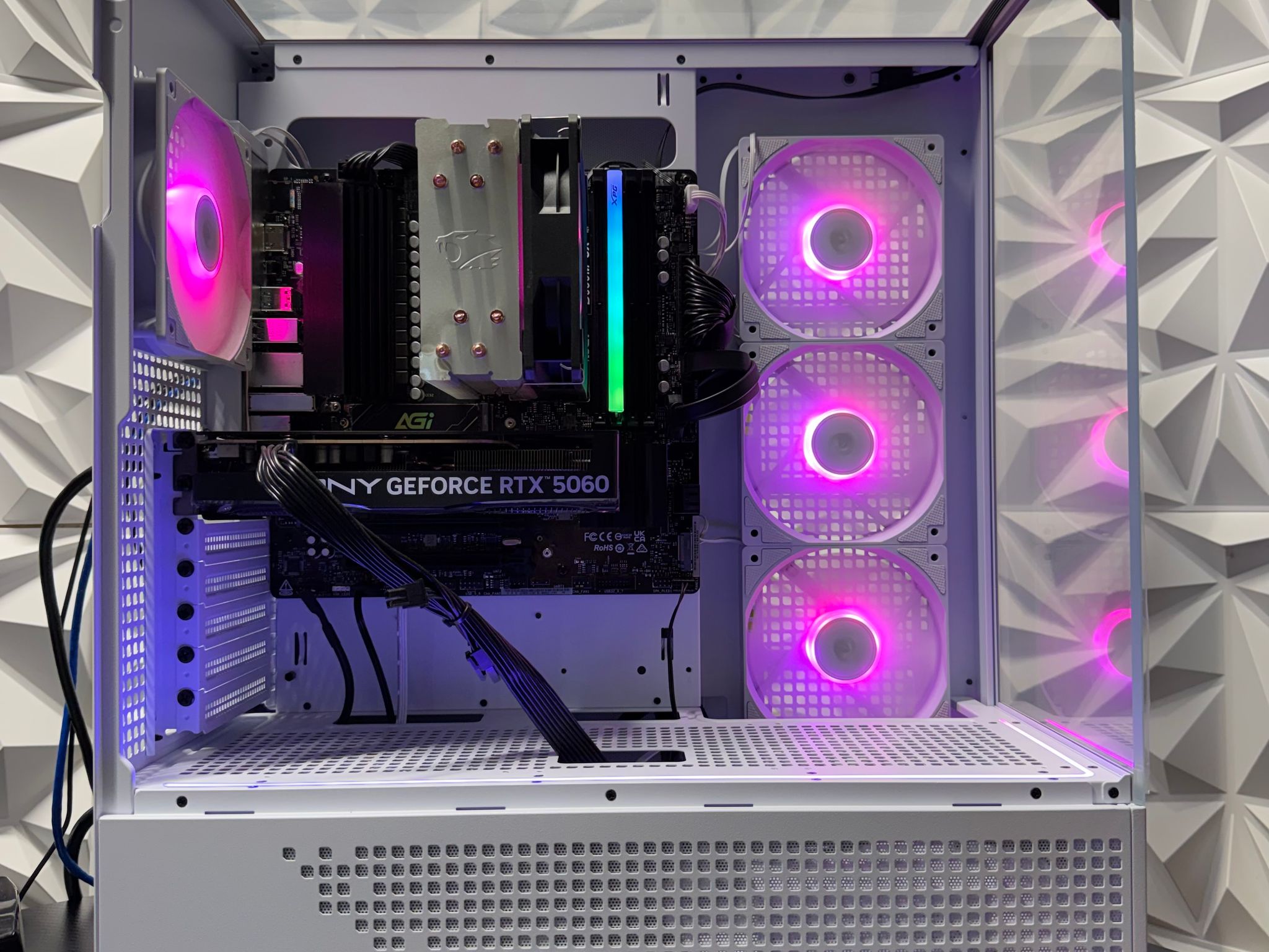RTX 5060 / Ryzen 7 8700F / 16GB DDR5 Ram / 1TB SSD / Gaming Pc / Future proof /