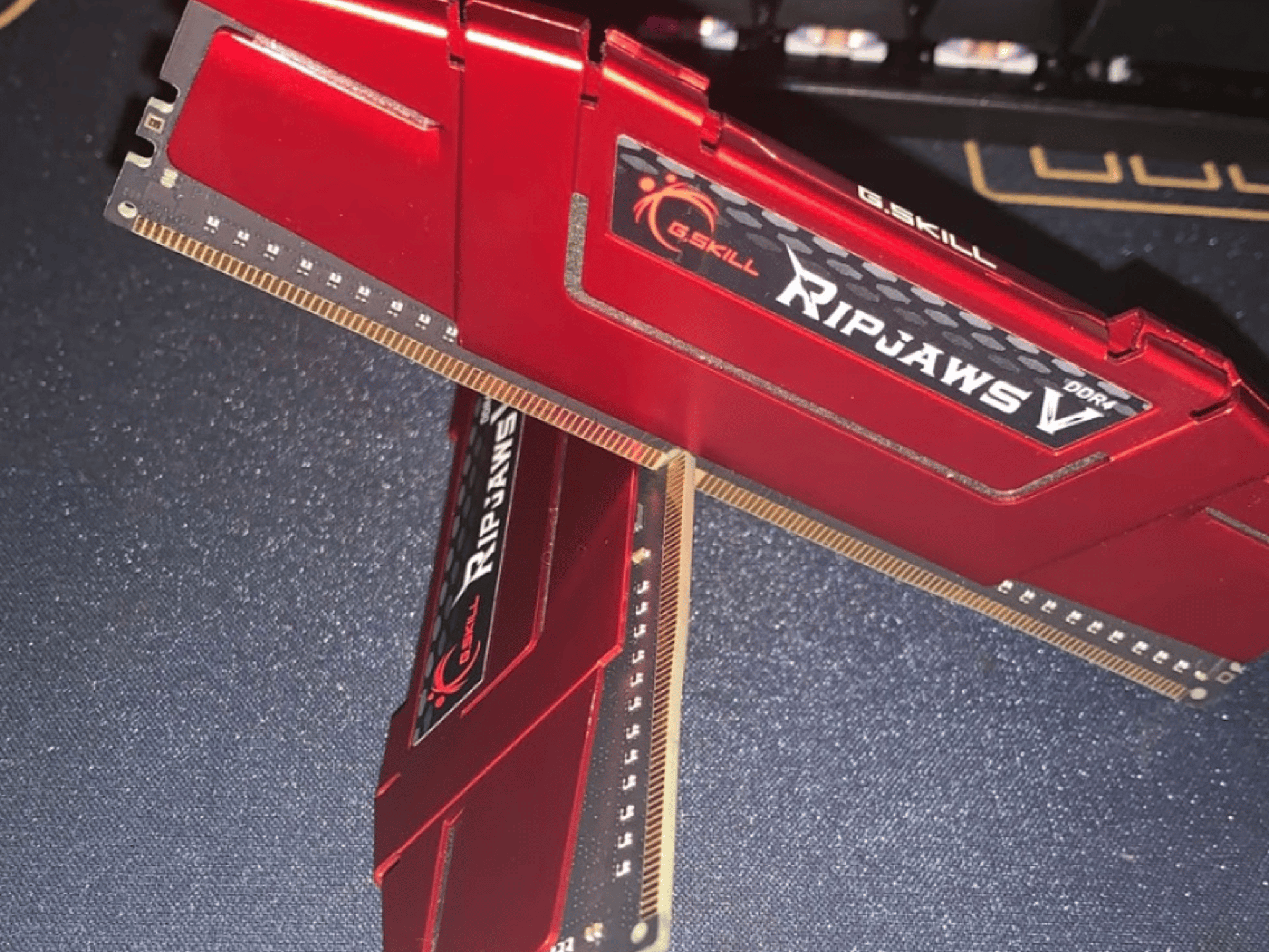 FREE SHIPPING || 2x8gb G.Skill Ripjaws V DDR4-3466 c16