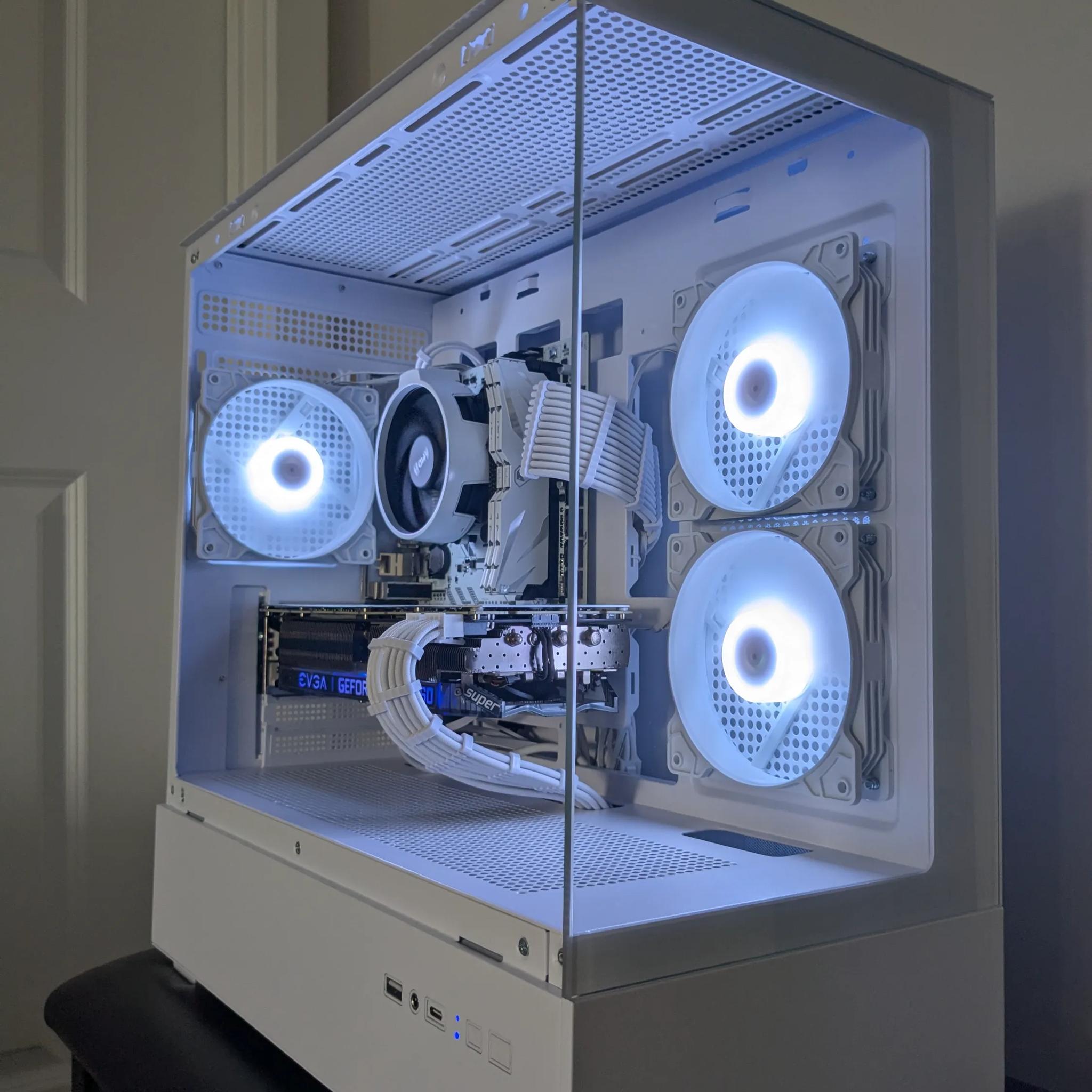 Ymir 🌬️ | Nvidia RTX 2060 SUPER 8GB | Ryzen 5 3600 | 512GB SSD | 16GB RAM | ARGB Gaming PC