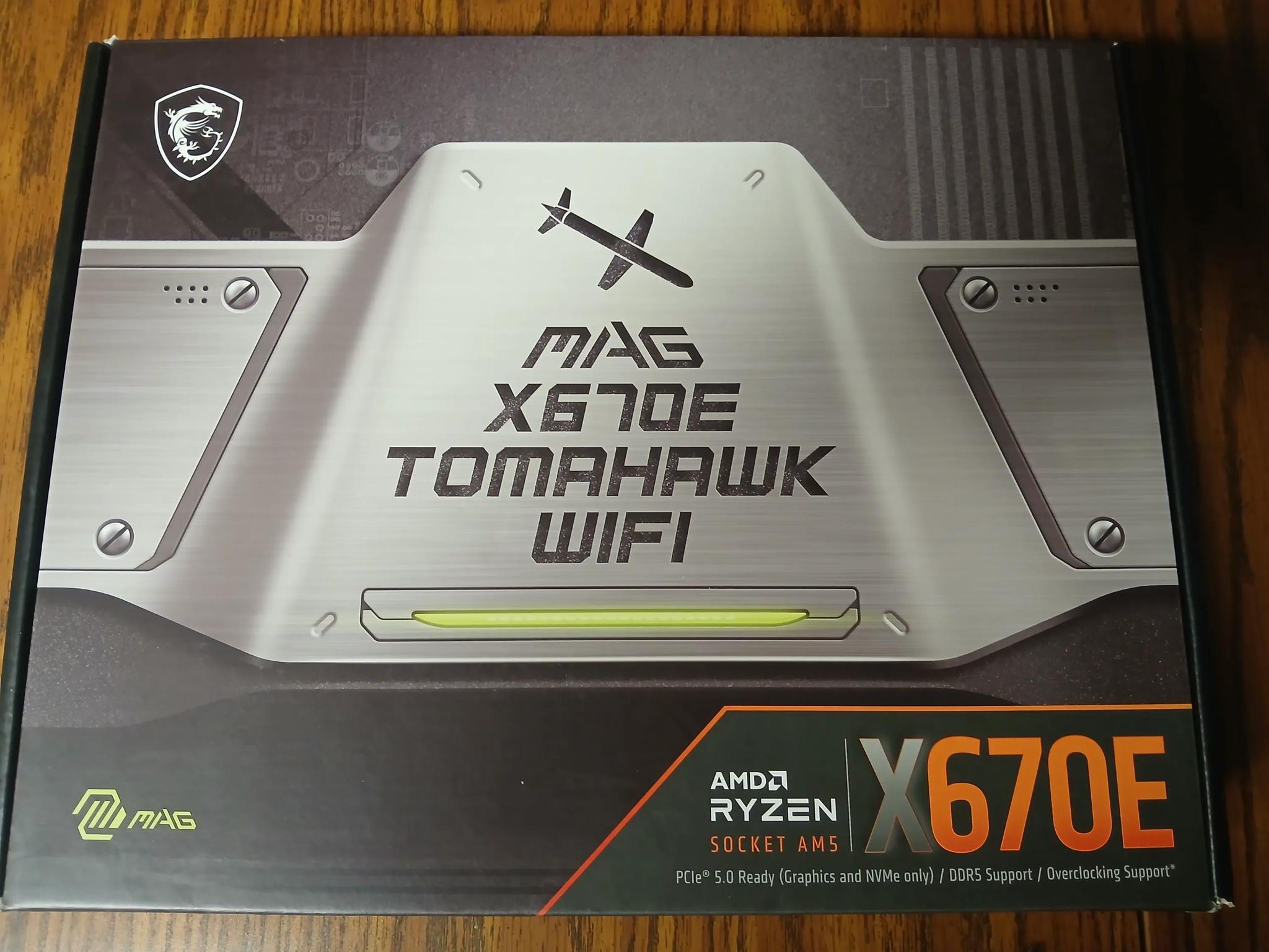 MSI MAG X670E TOMAHAWK WIFI AM5 AMD ATX Motherboard