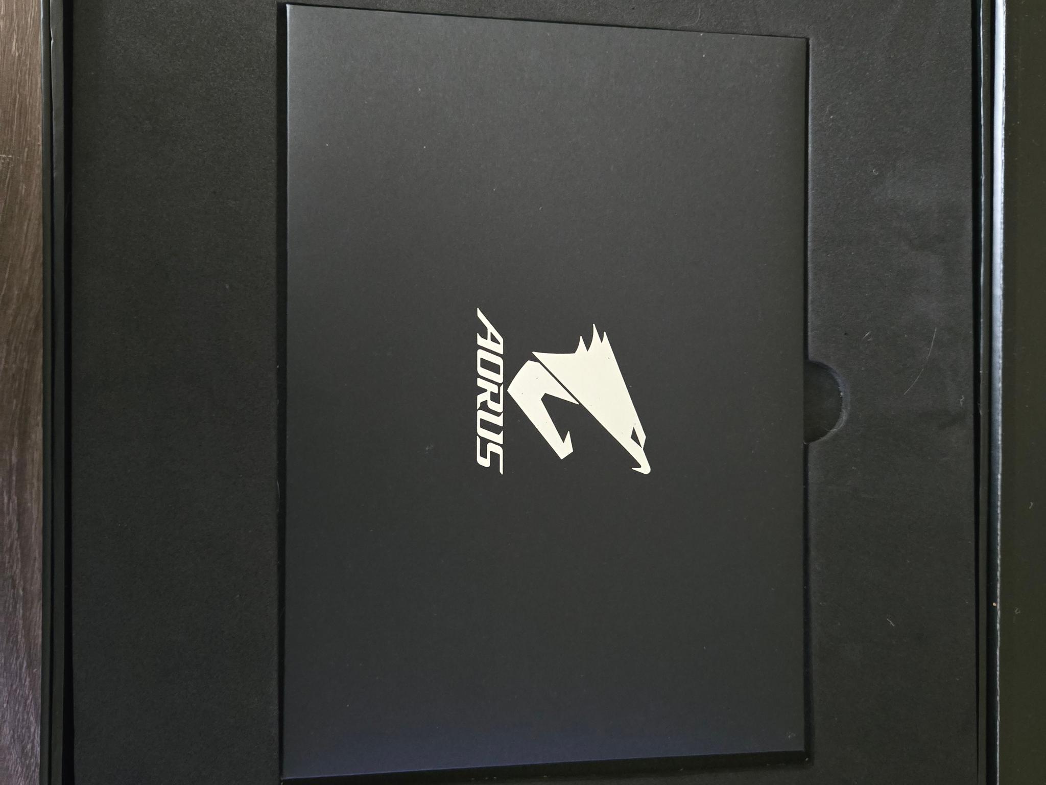 Gigabyte Aorus Xtreme Waterforce RTX 3080 10GB !!Needs custom loop!!