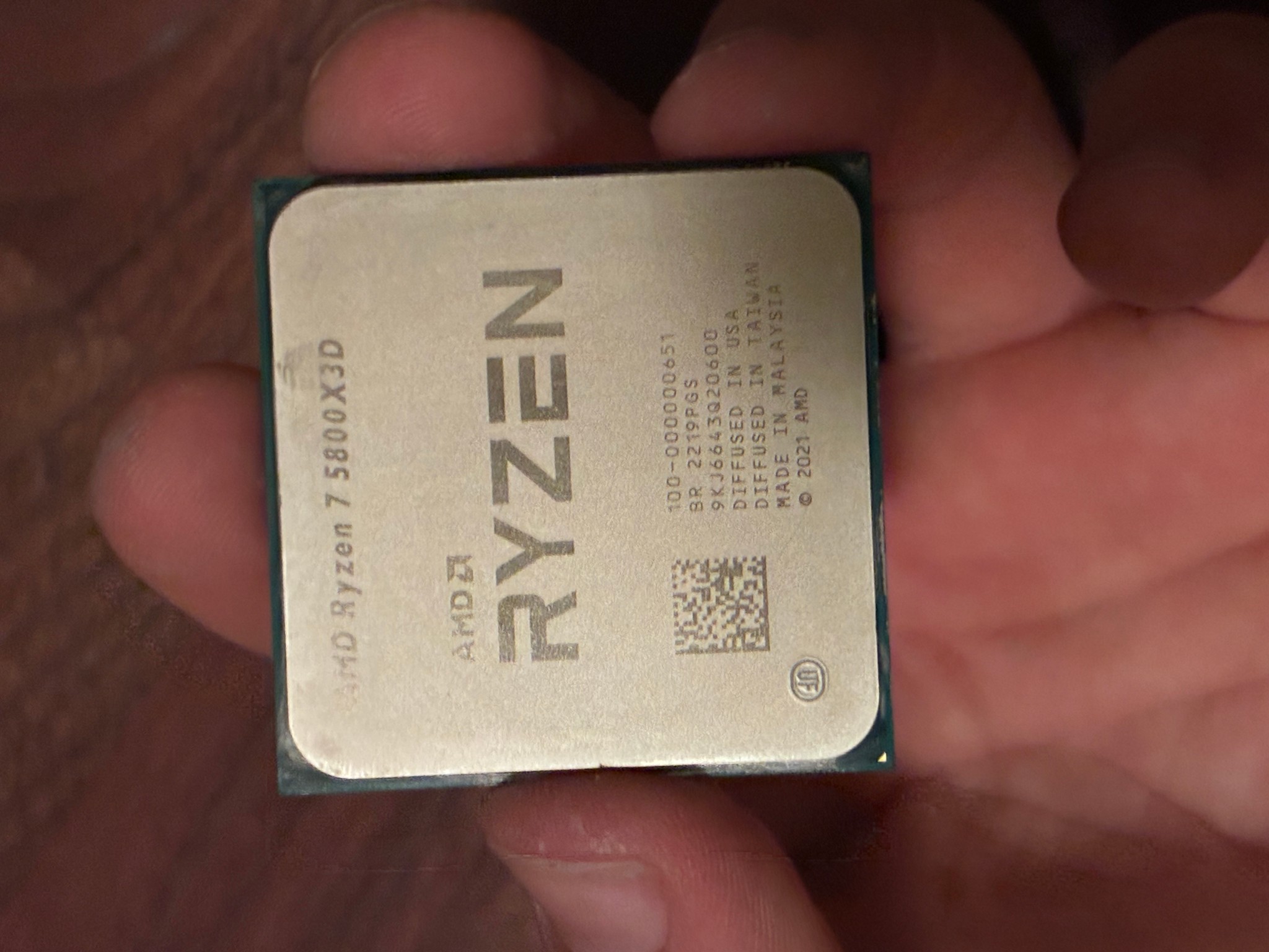 AMD Ryzen 7 5800X3D, great condition