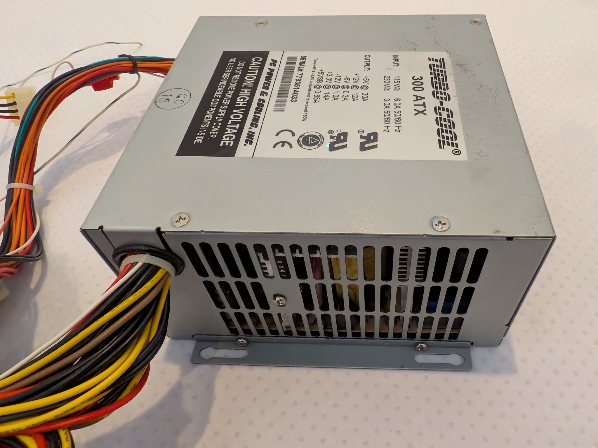 PC Power Cooling Turbo-Cool 300 ATX power supply