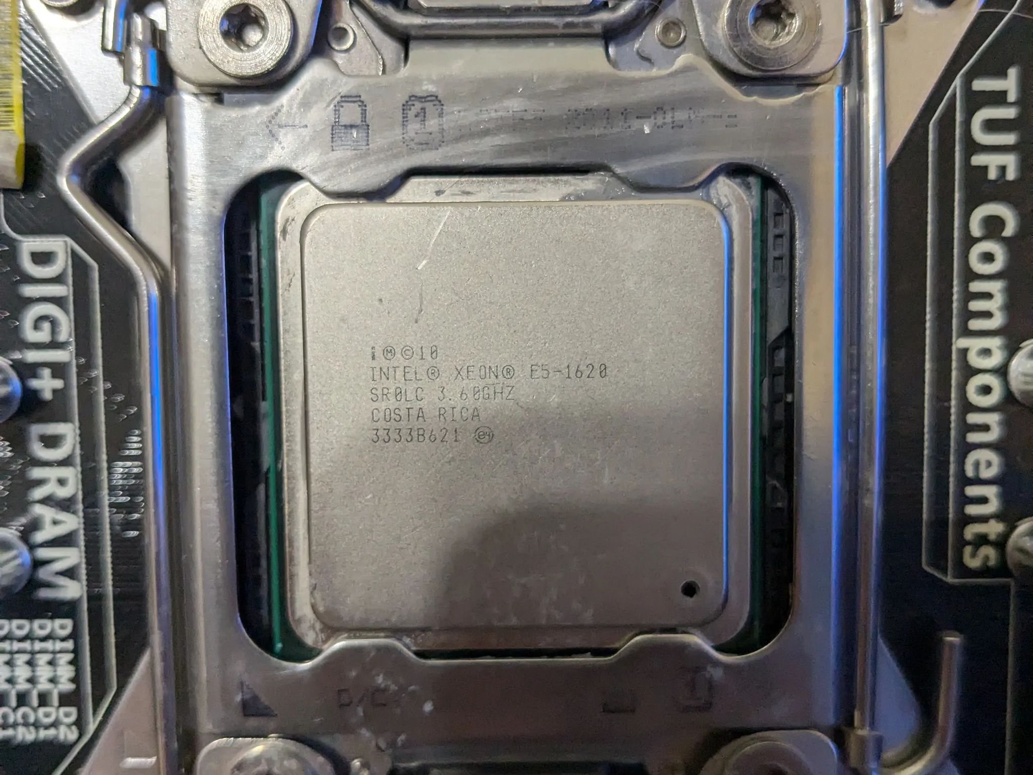 Asus Sabertooth X79 Motherboard with E5-1620 4c8t CPU