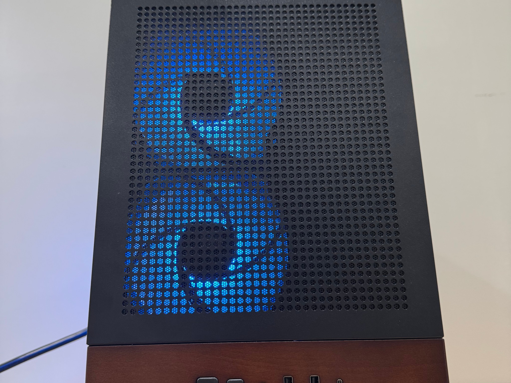 Custom 9060XT 16GB, 5600X Gaming PC
