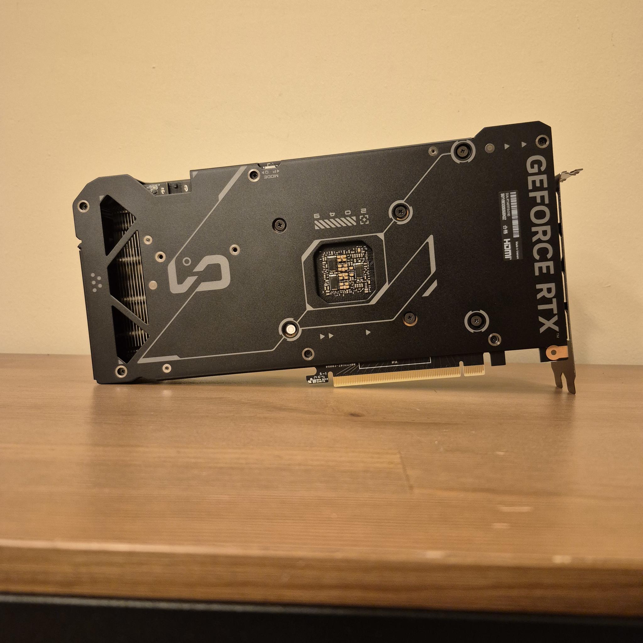 RTX 4070 TI SUPER 16 GB