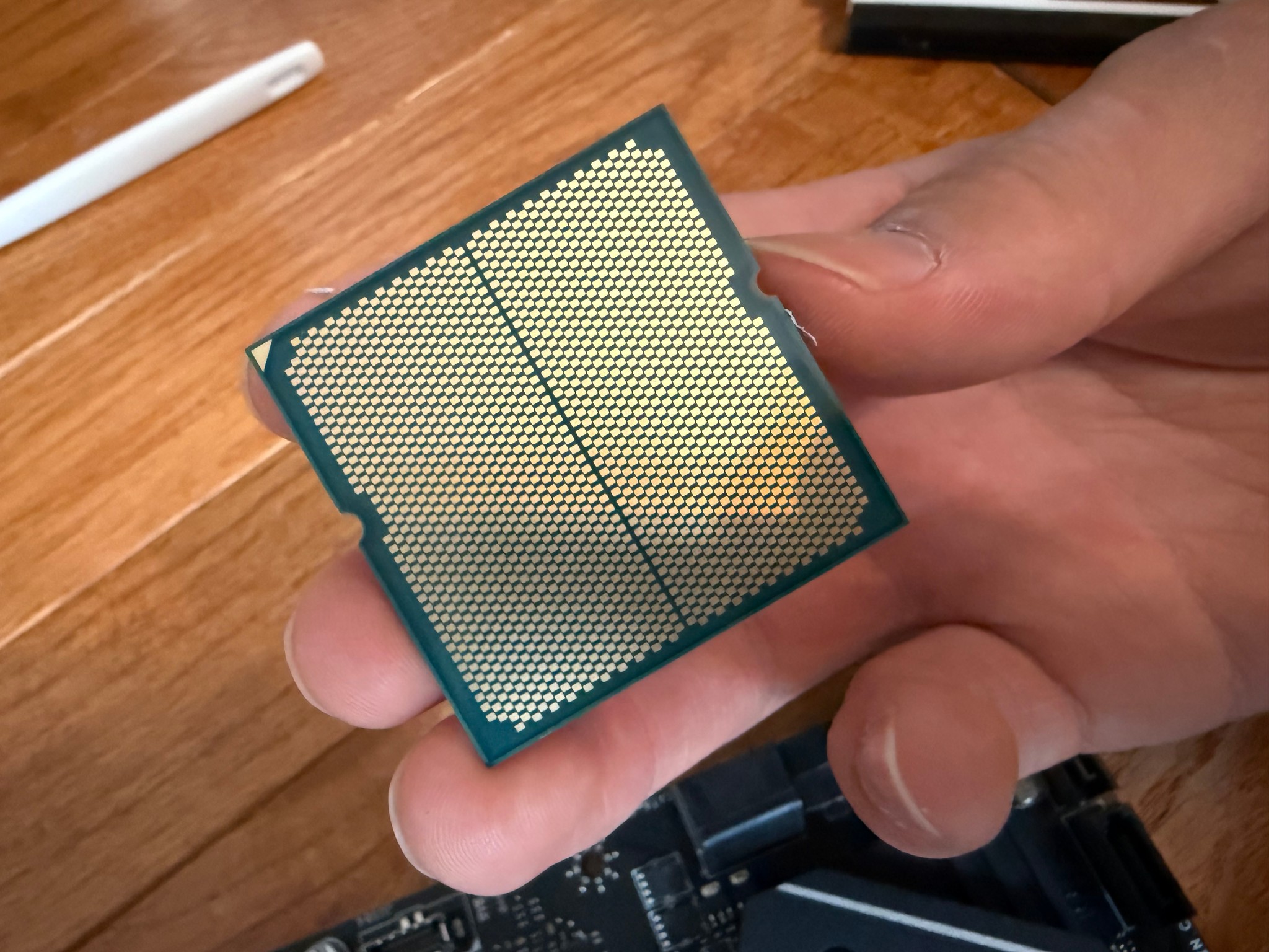 AMD Ryzen 5 7600