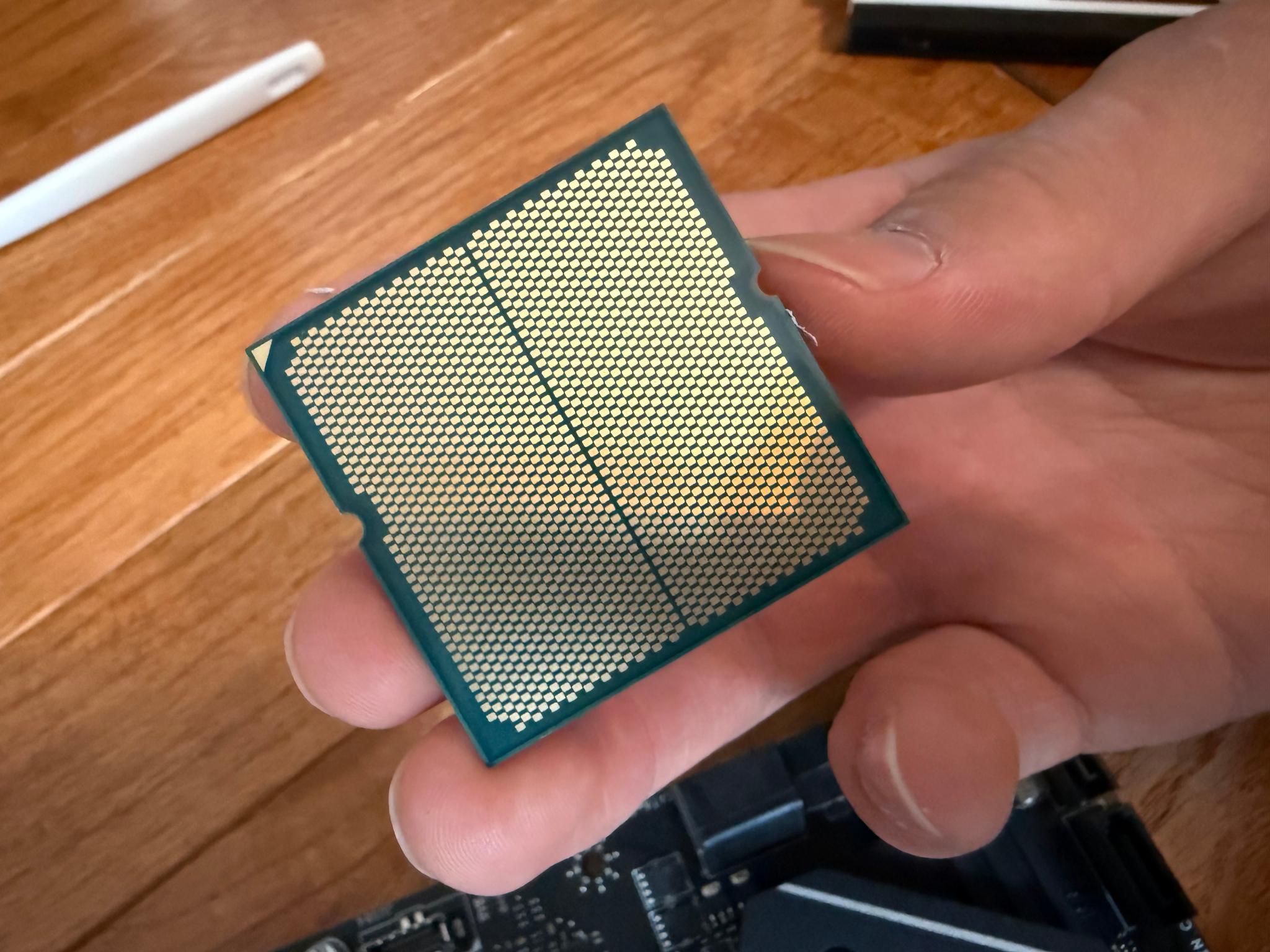 AMD Ryzen 5 7600
