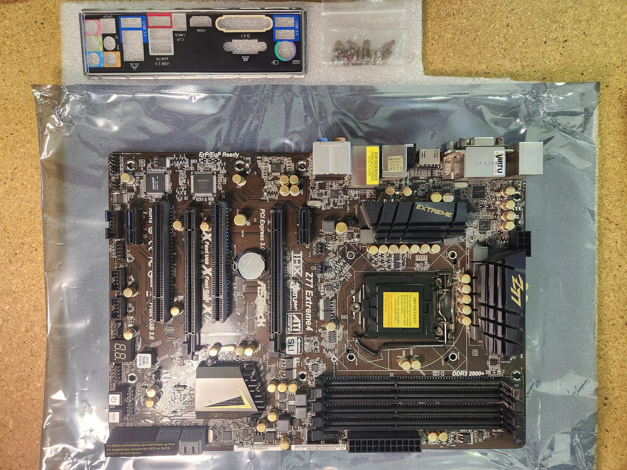 ASRock Z77 Extreme 4 motherboard combo with I7-2600 / G-SKILL 16GB DDR3, LGA 1155
