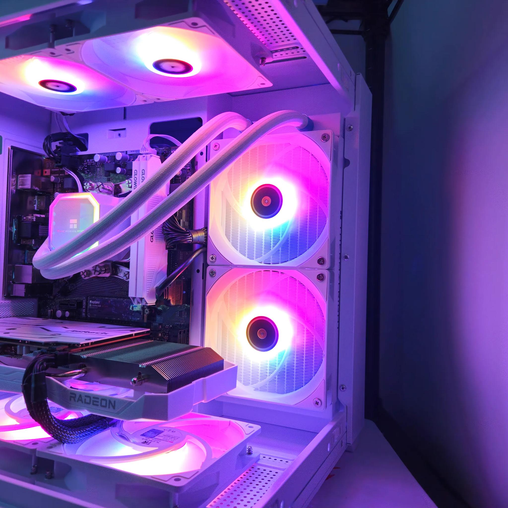 Arctic Rig Ryzen 5 / 16GB / 1TB SSD / RX 6600