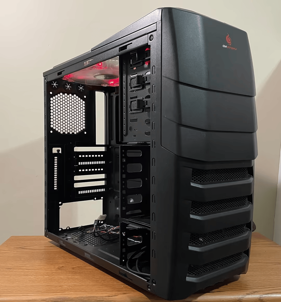Cooler Master Storm CM Atx Case Mid-tower RARE