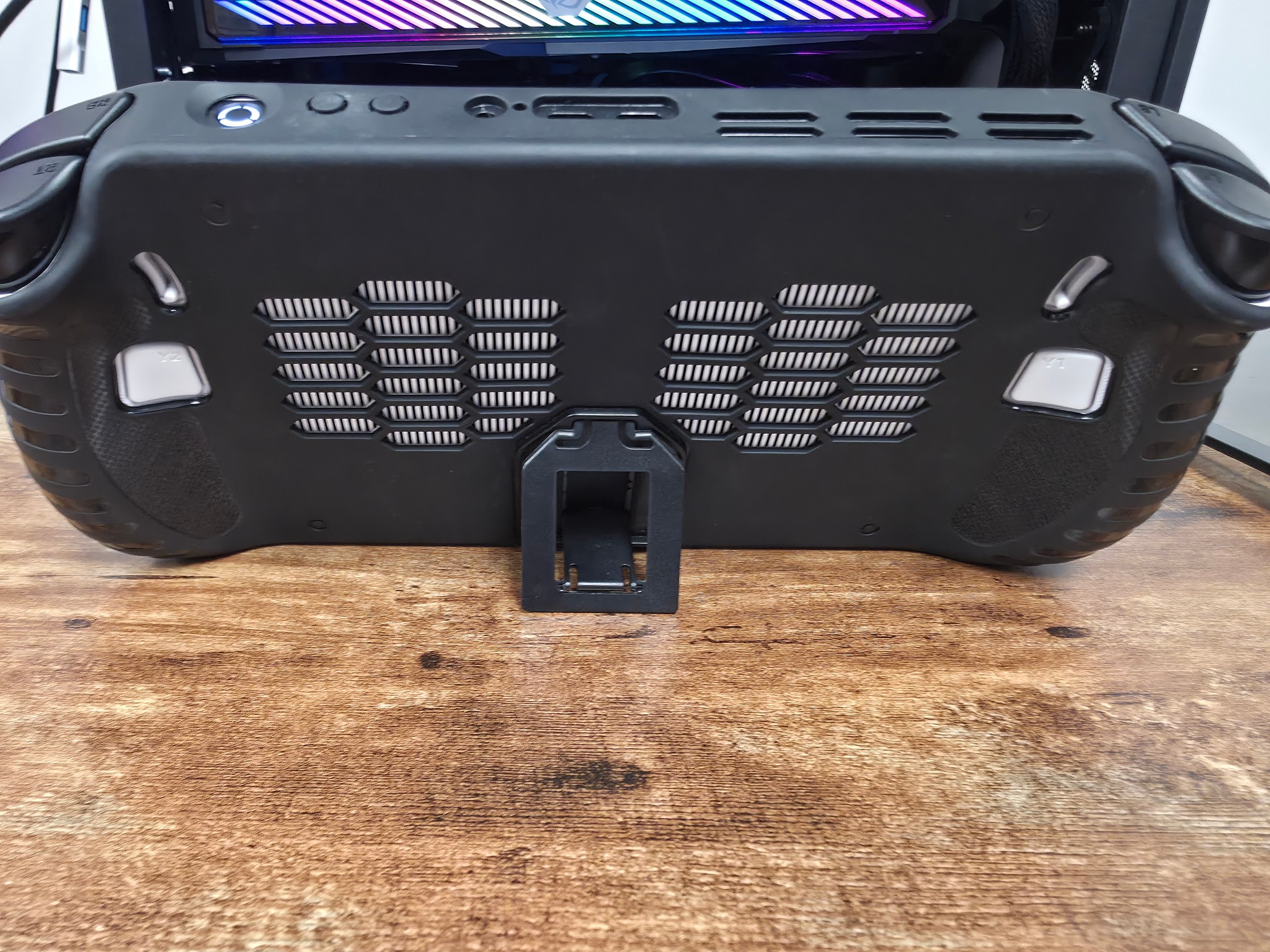 Lenovo Legion Go S l Ryzen Z1 Extreme l 32gb l 1TB