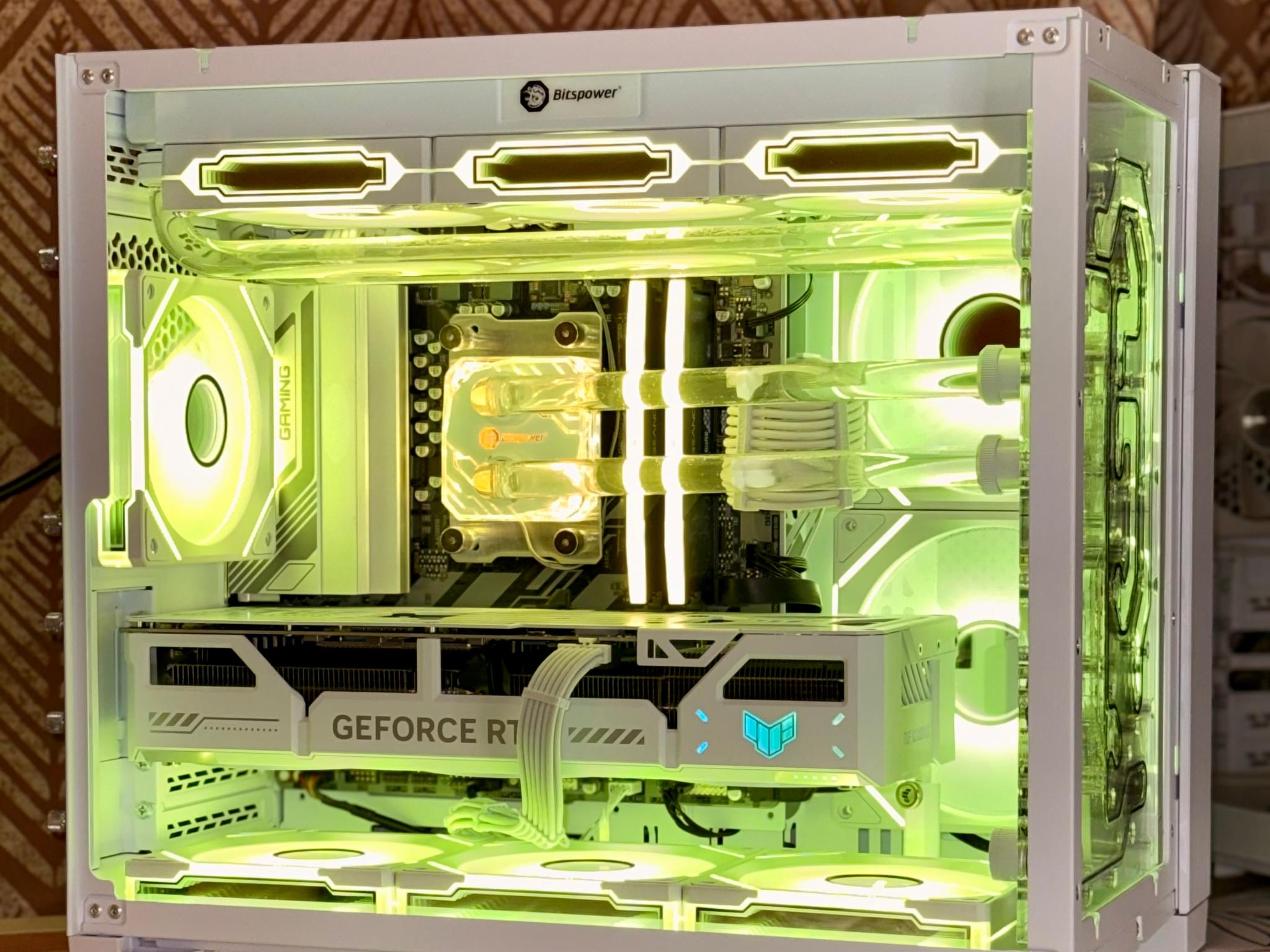 Ryzen 5 9600X + RTX 5070 Ti | Frost Byte | Custom Loop Gaming PC