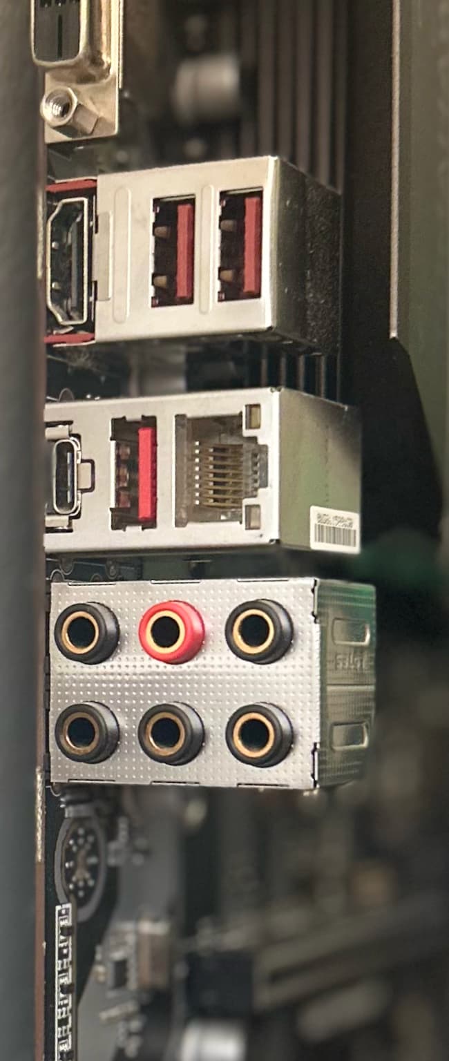 MSI B450 TOMAHAWK - Image 5