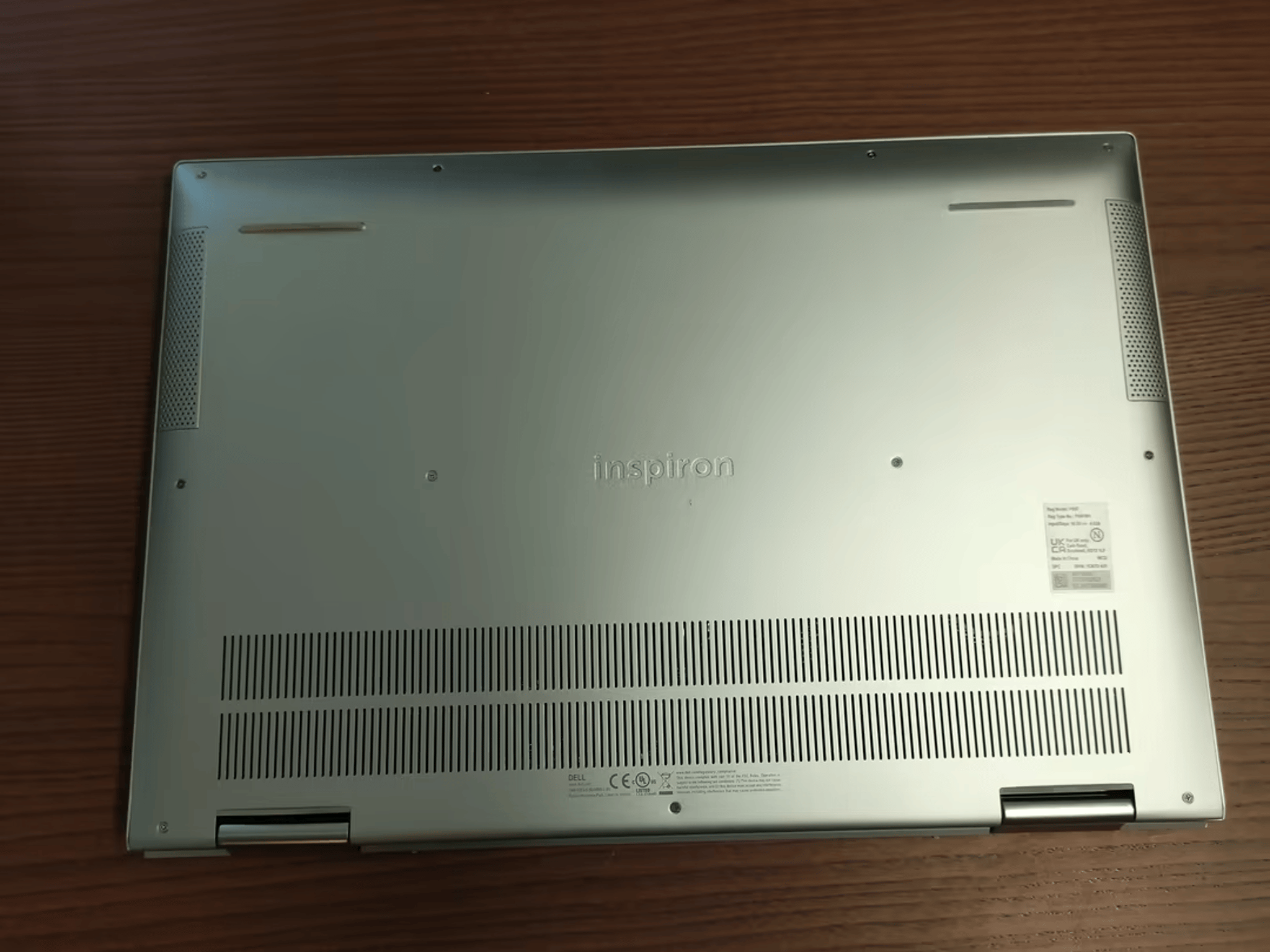 Dell Inspiron 7706 17" QHD+ | 512GB SSD | Intel i7-1165G7 | 16GB Ram | Nvidia MX350