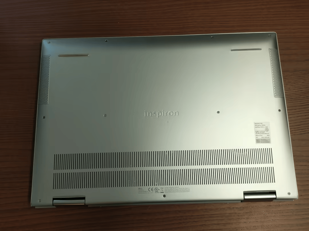 Dell Inspiron 7706 17" QHD+ | 512GB SSD | Intel i7-1165G7 | 16GB Ram | Nvidia MX350