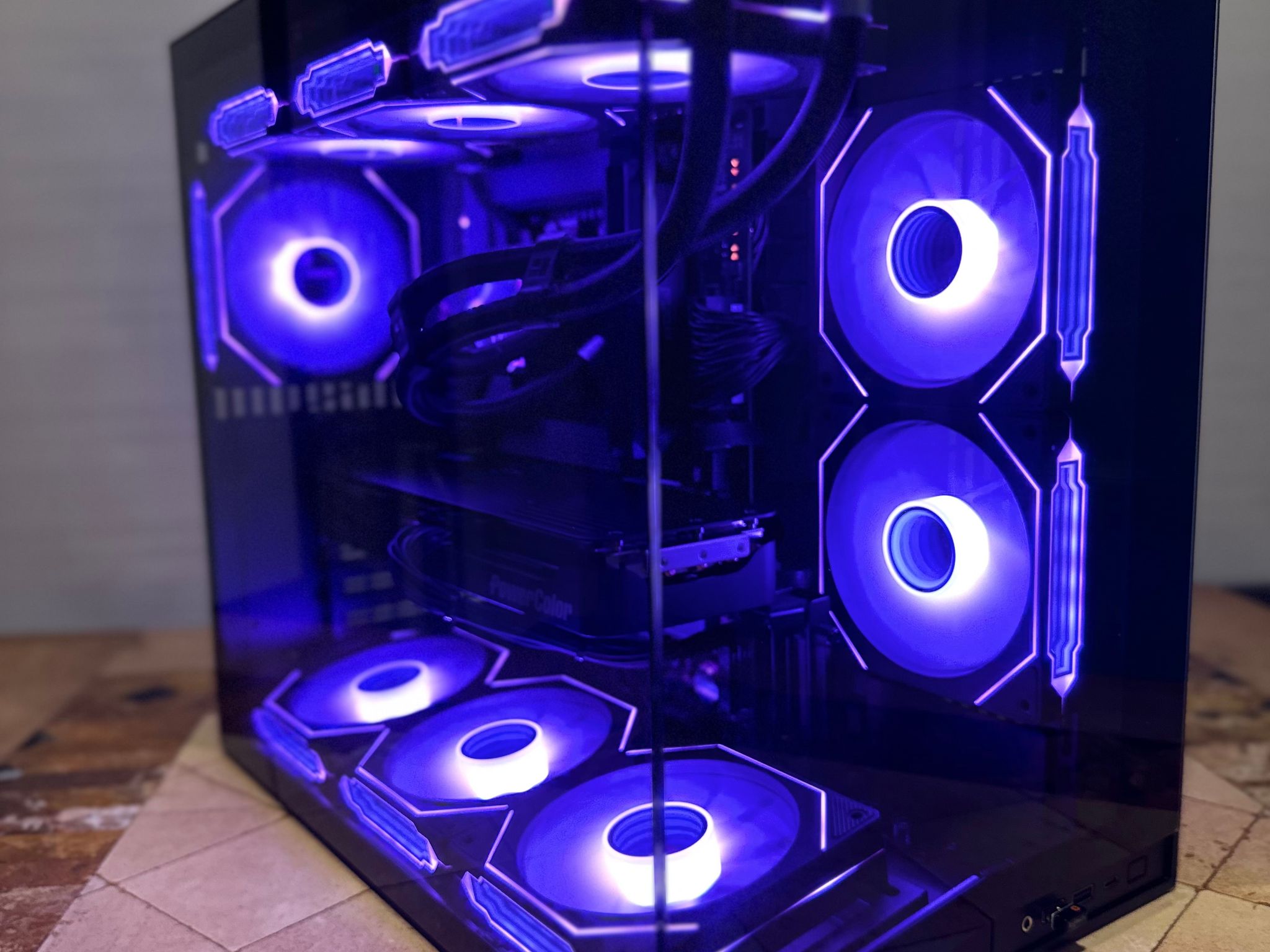Intel Core Ultra 7 270K+ / PowerColor Reaper RX 9070XT 16GB / 32GB RAM / 2TB M.2 /MidTower Gaming PC