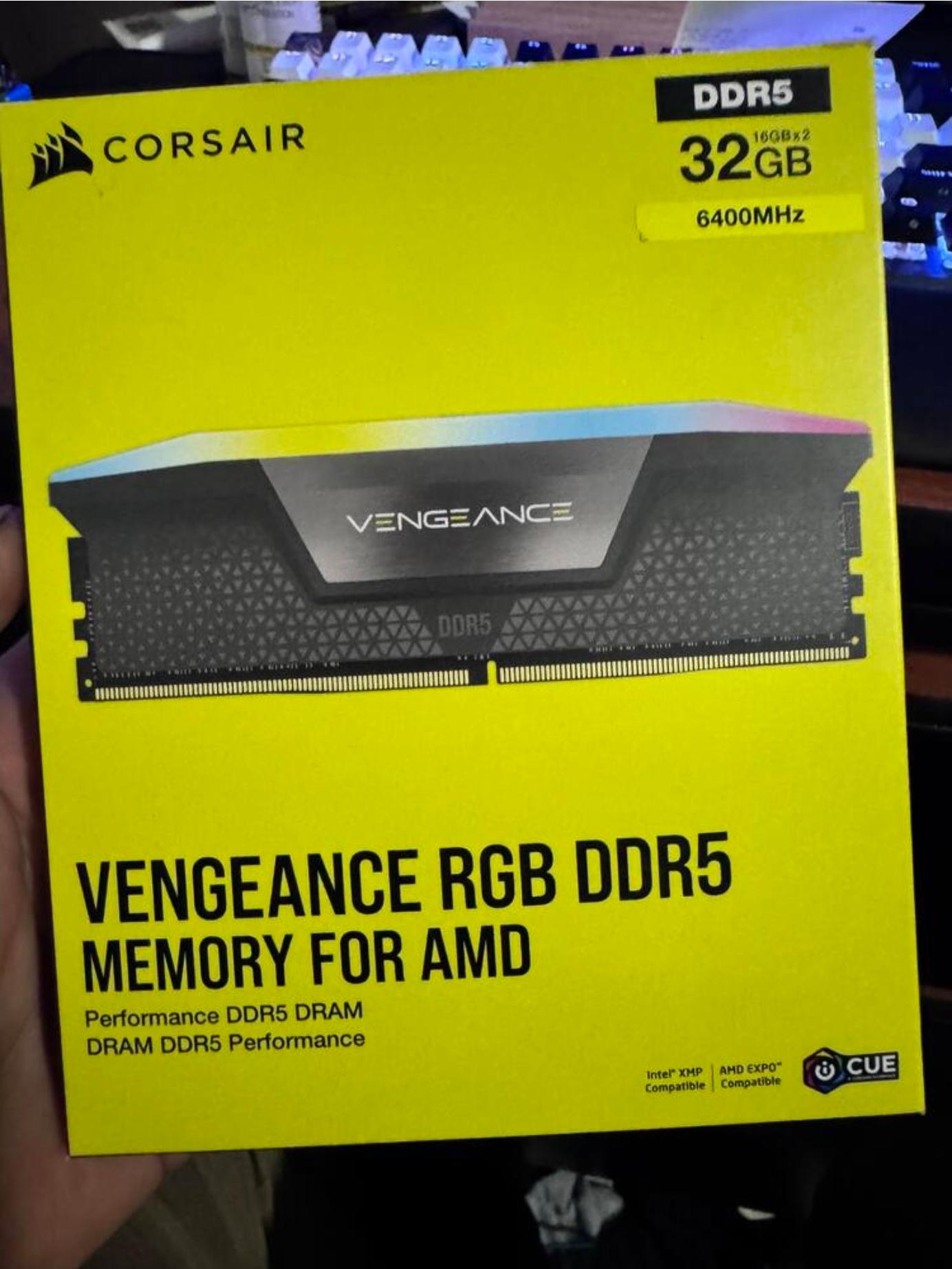 Corsair 6400 CL32 32 GB kit(2x16gb)