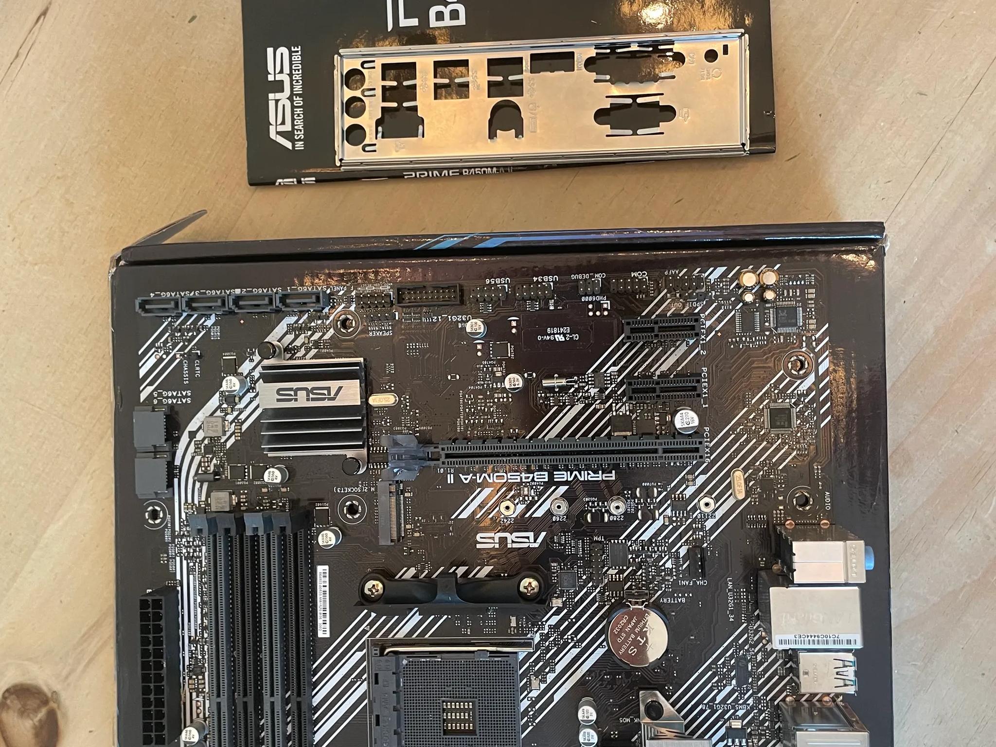 *For Parts* ASUS Prime B450M-A II Motherboard