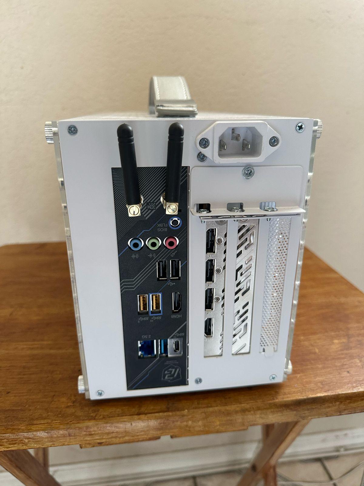 PC RX 9070 XT + R9X3D