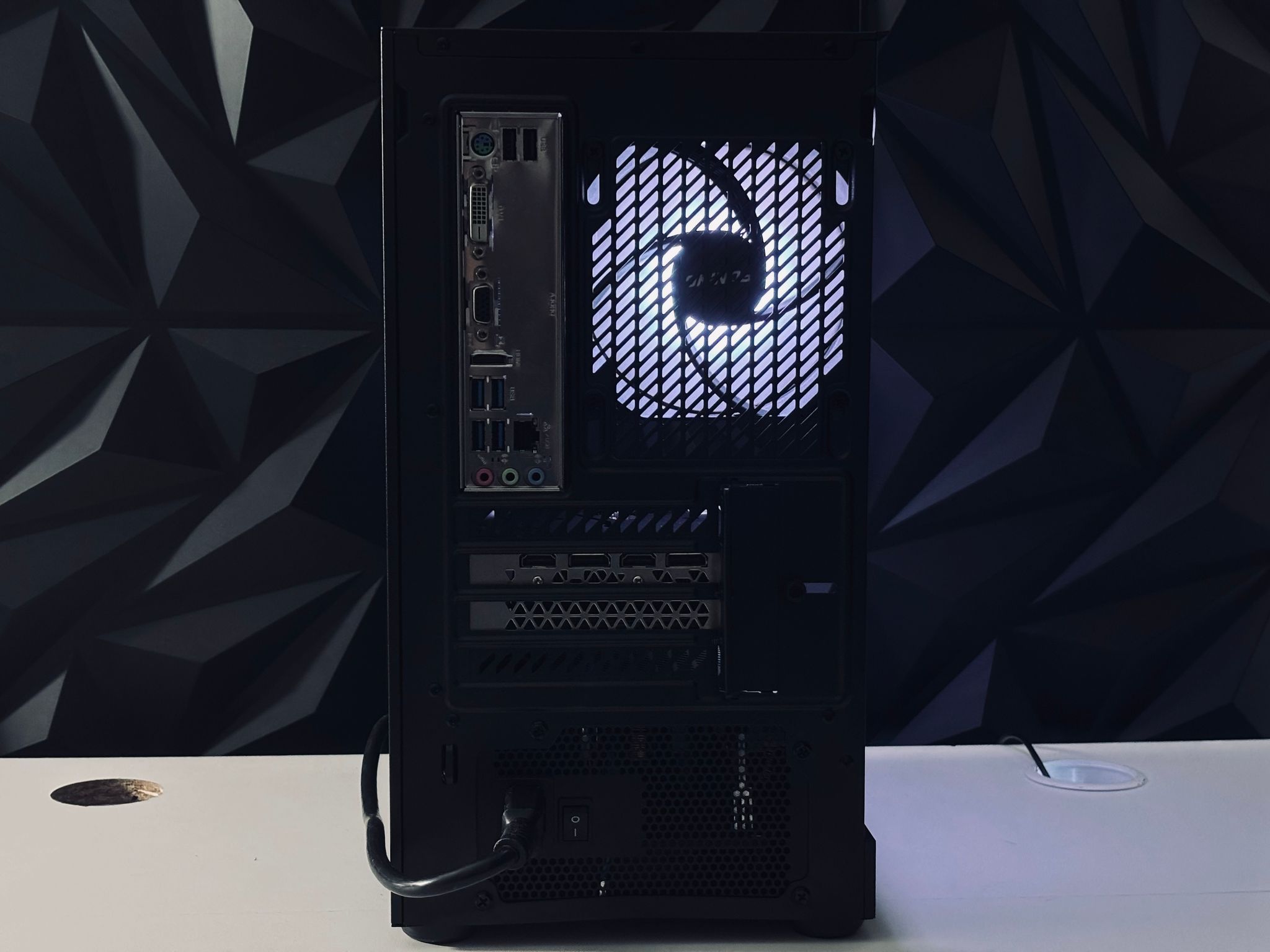 🤍⚡️🦾 White Gaming PC - RTX 3080 / Ryzen 5 5500 / 16GB RAM / 512GB Storage / WIFI + BT 🦾⚡️🤍
