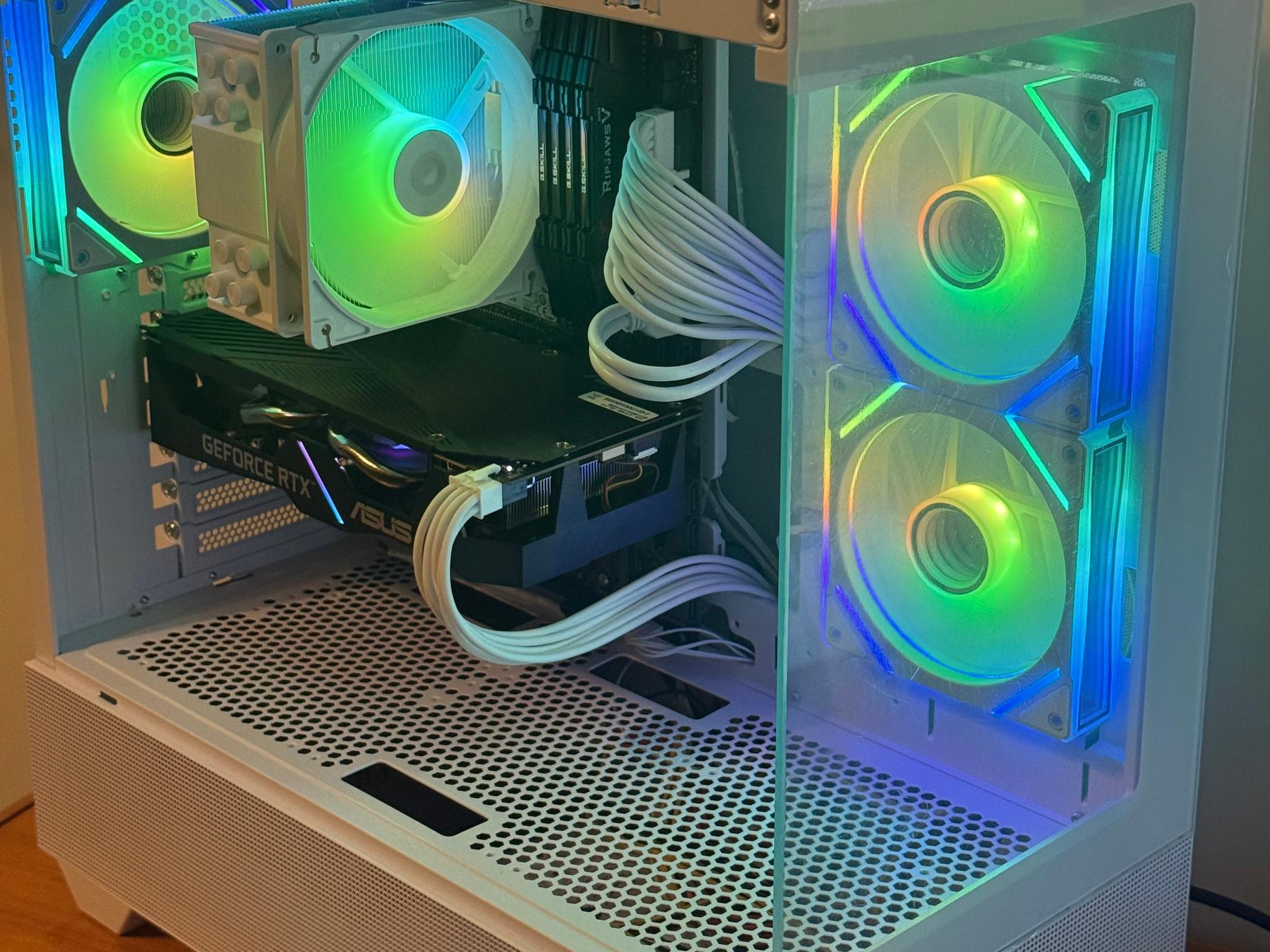 Perfect starter pc! Ryzen 5 3600 | 1660 super | 16 gb ram | 512gb ssd|