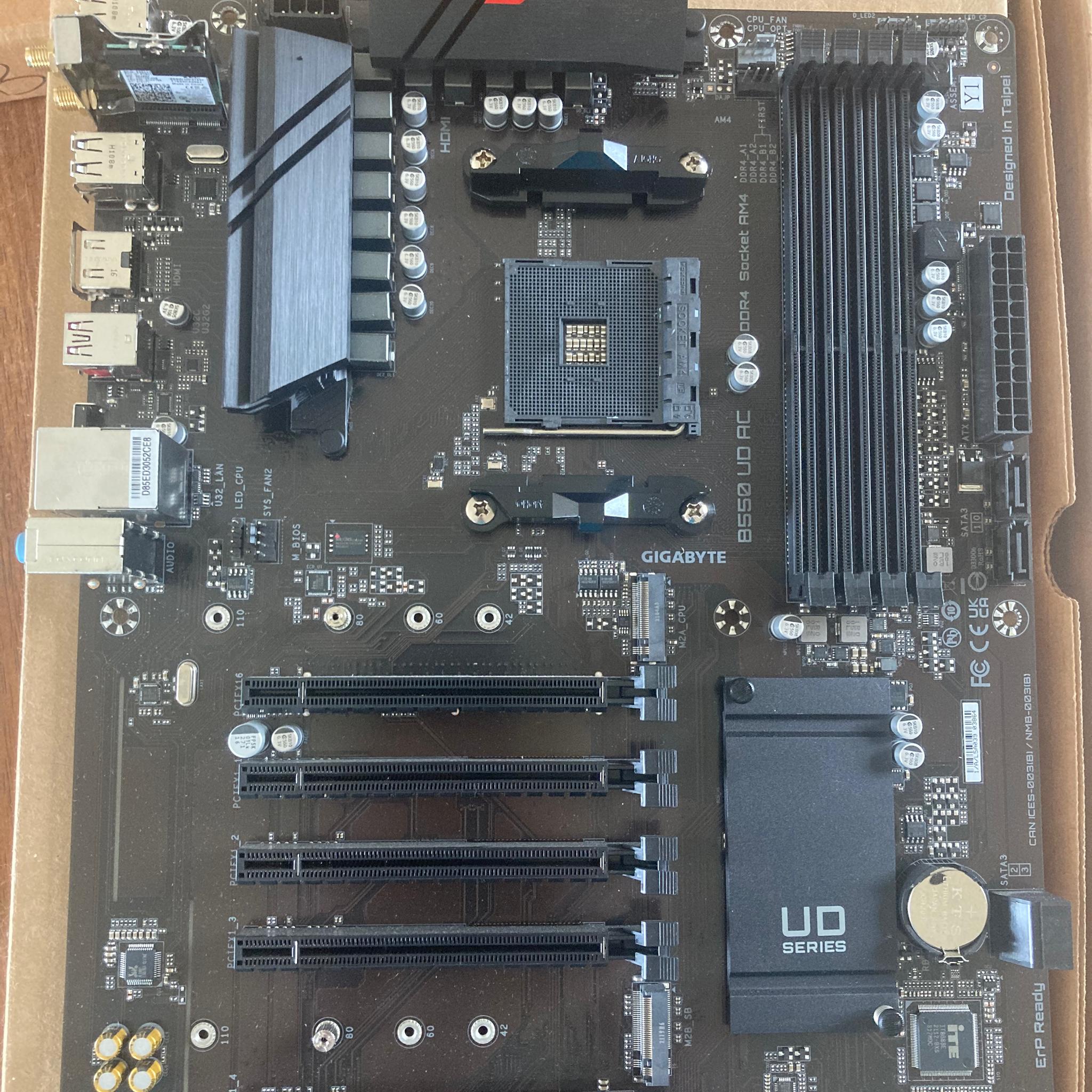 Gigabyte B550 UD AC Y1 AM4 ATX Motherboard