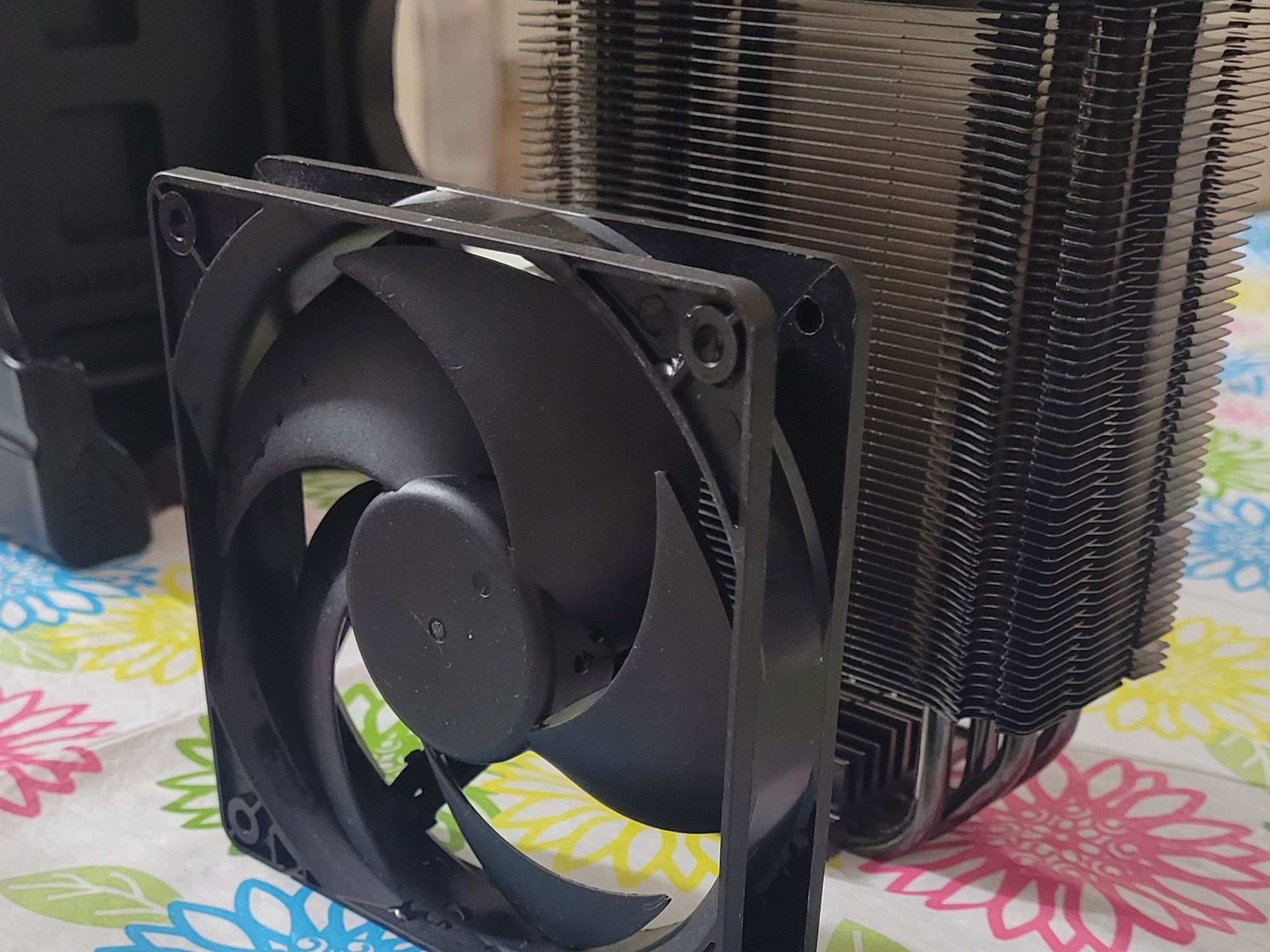 Cooler Master Hyper 212 Black CPU Air Cooler