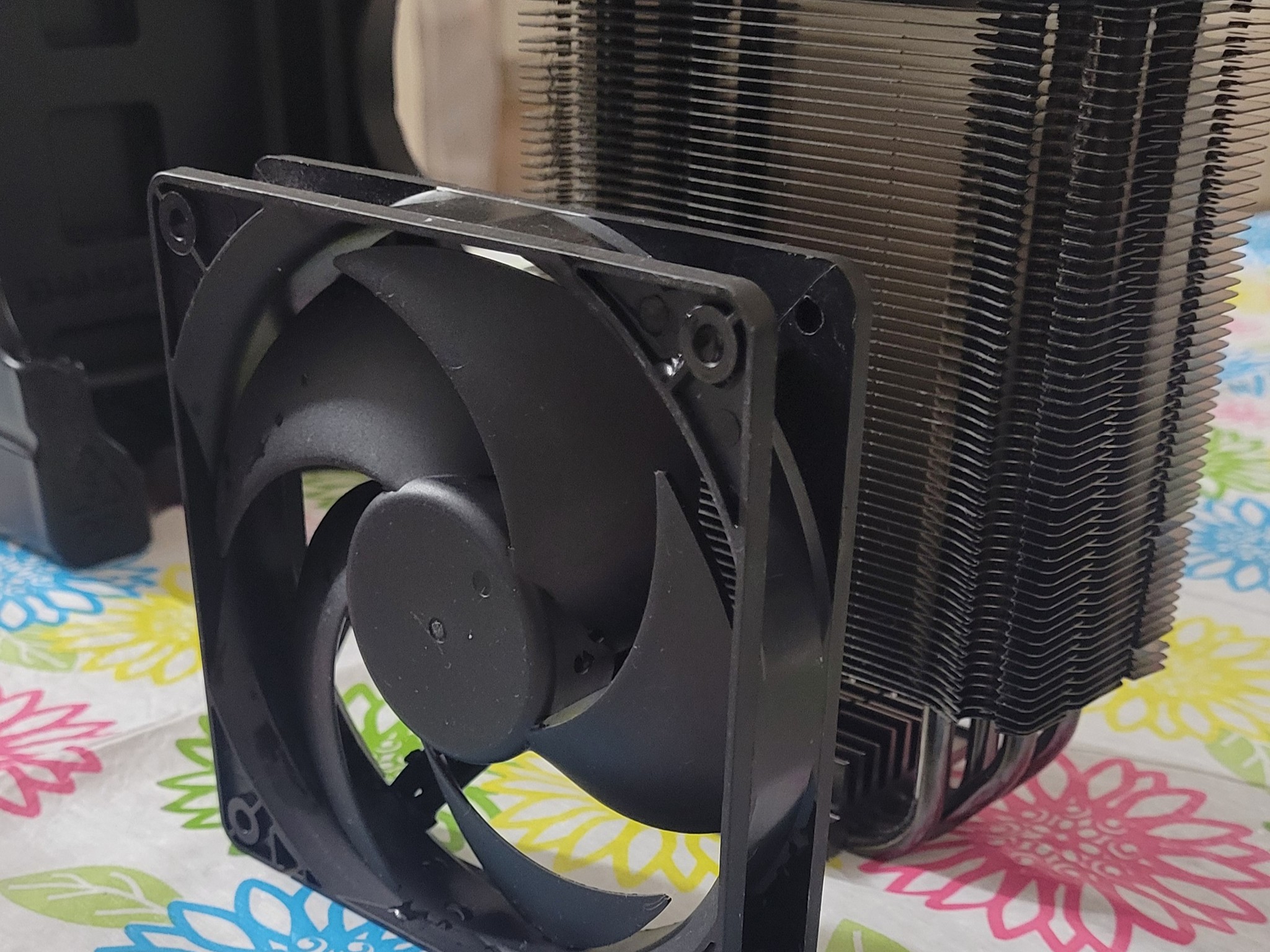 Cooler Master Hyper 212 Black CPU Air Cooler