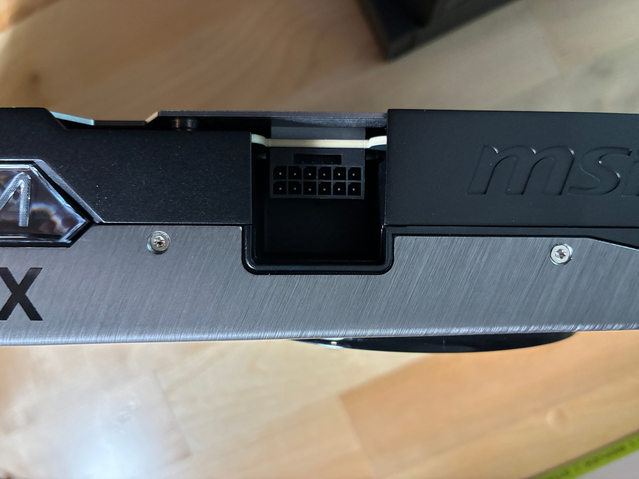 MSI GeForce RTX™ 5090 SUPRIM LIQUID SOC 32G G5090-32SLS
